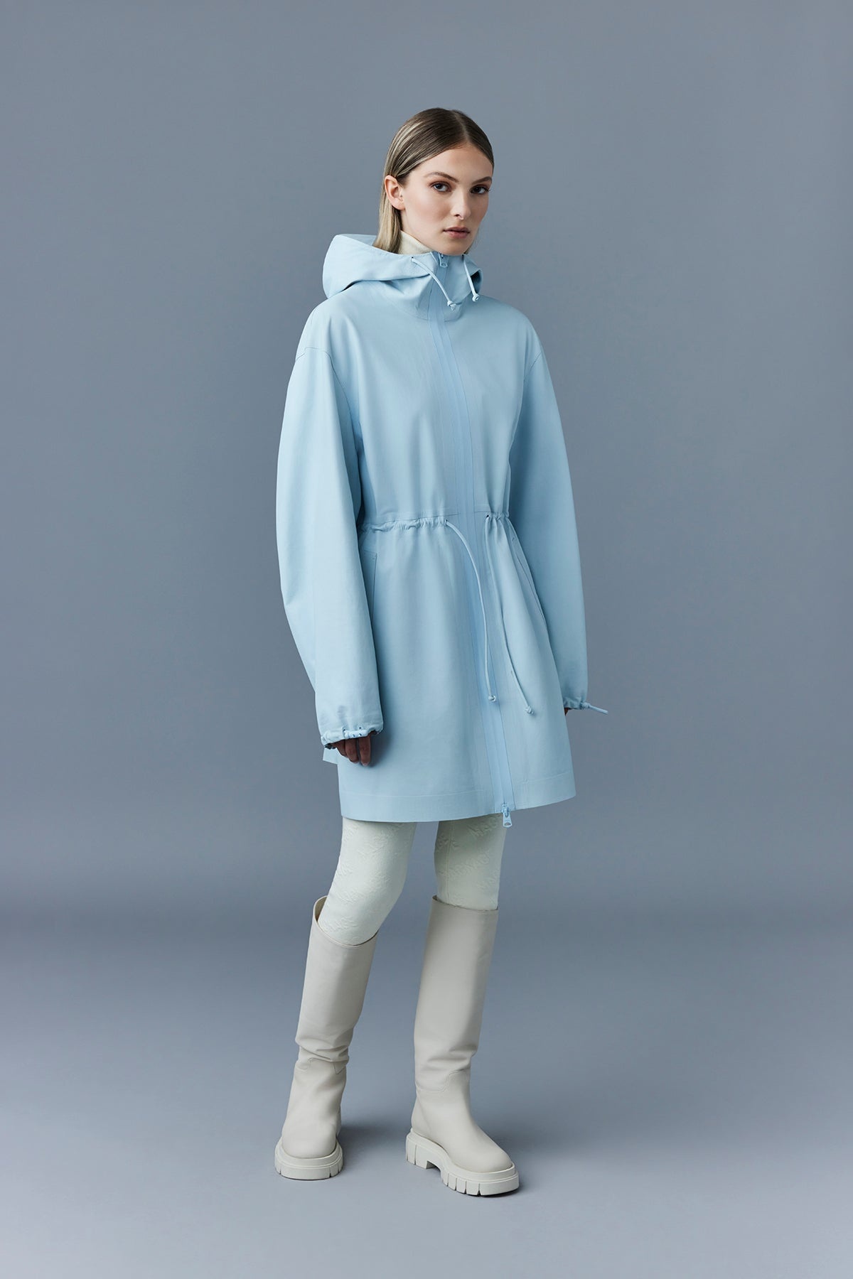 AUTUMN Monochromatic leather coat with hood - 3