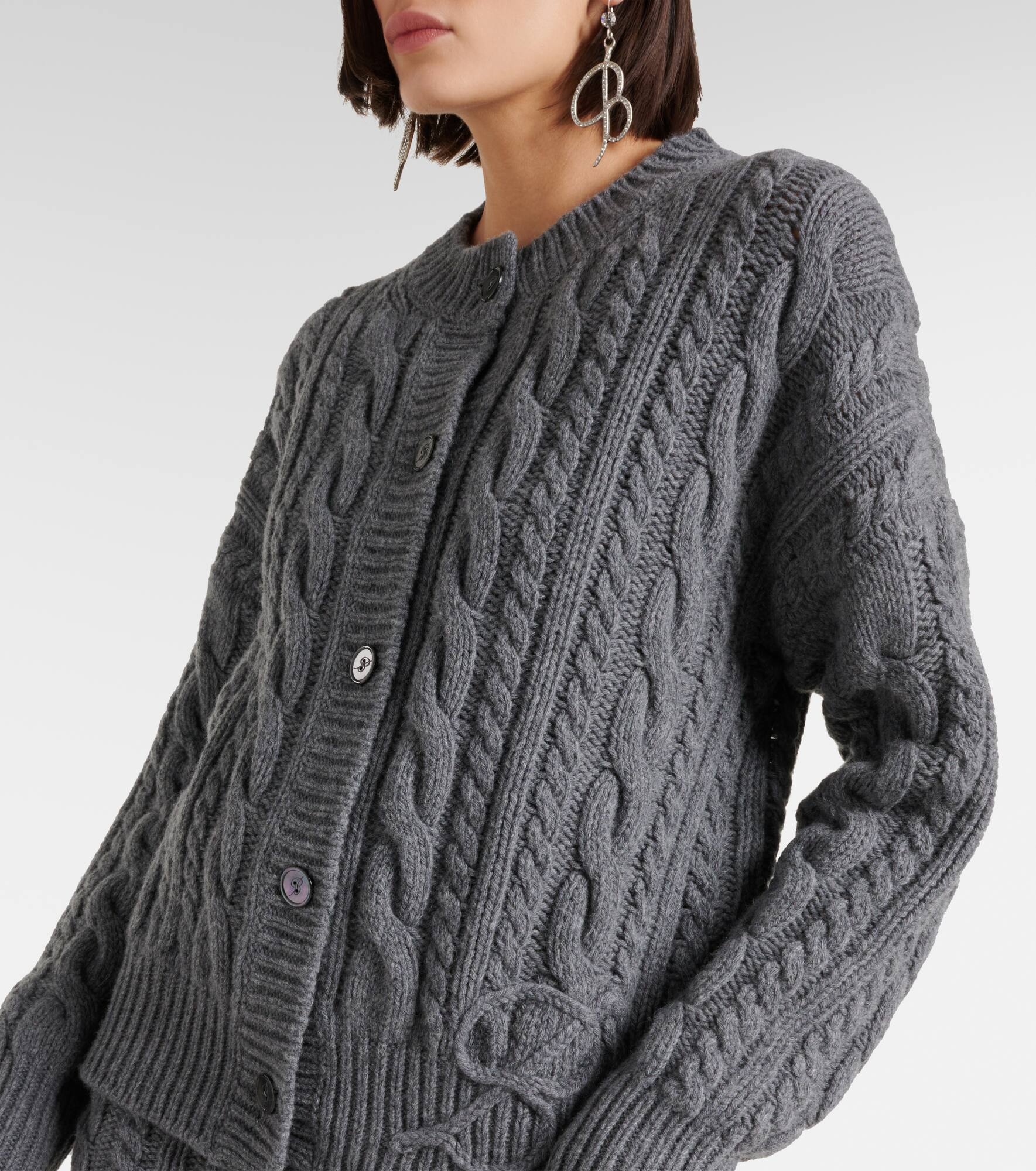 Cable-knit wool and cashmere cardigan - 6