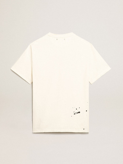 Golden Goose Men’s white T-shirt with lettering and small embroidery outlook