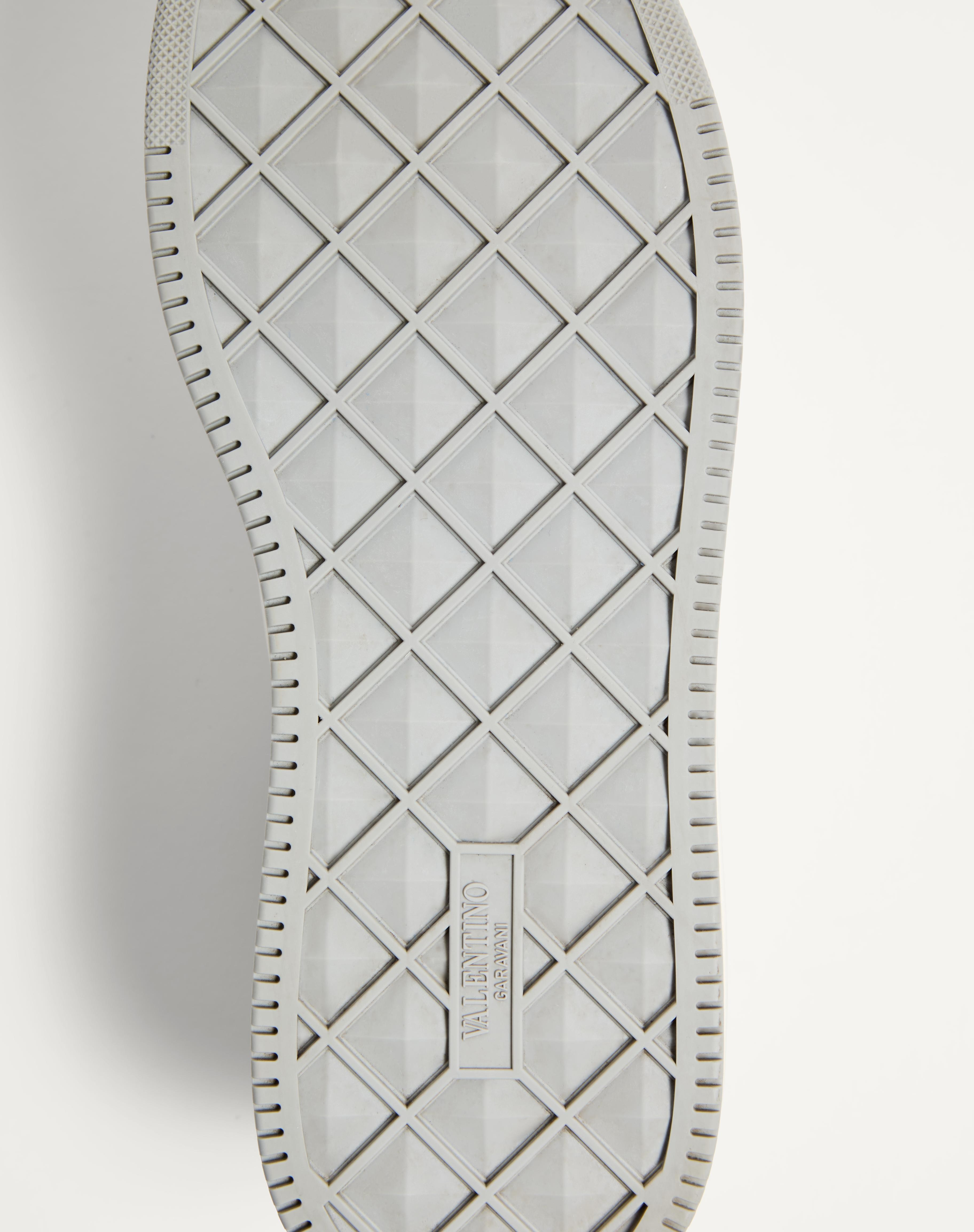 ONE STUD LOW-TOP NAPPA SNEAKER - 4