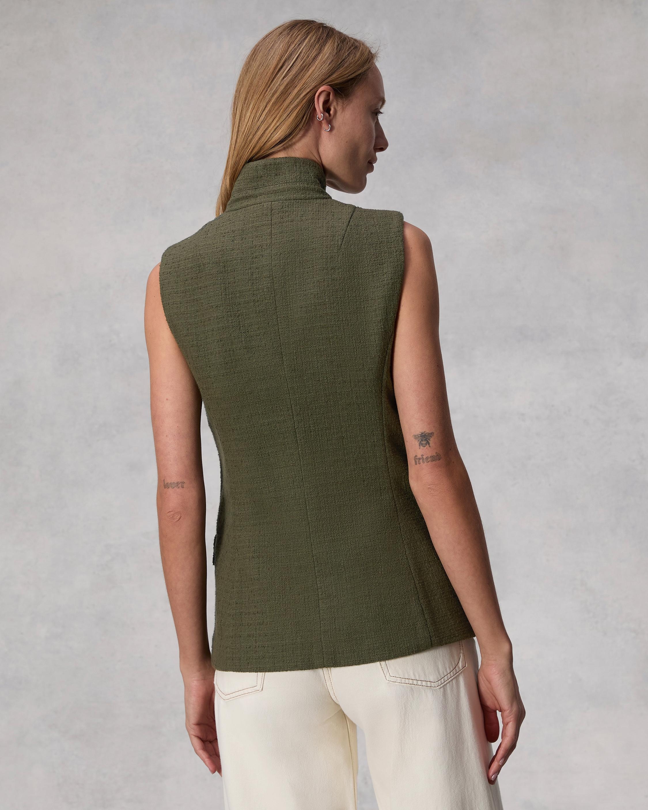 Slade Cotton Vest
Slim Fit - 5
