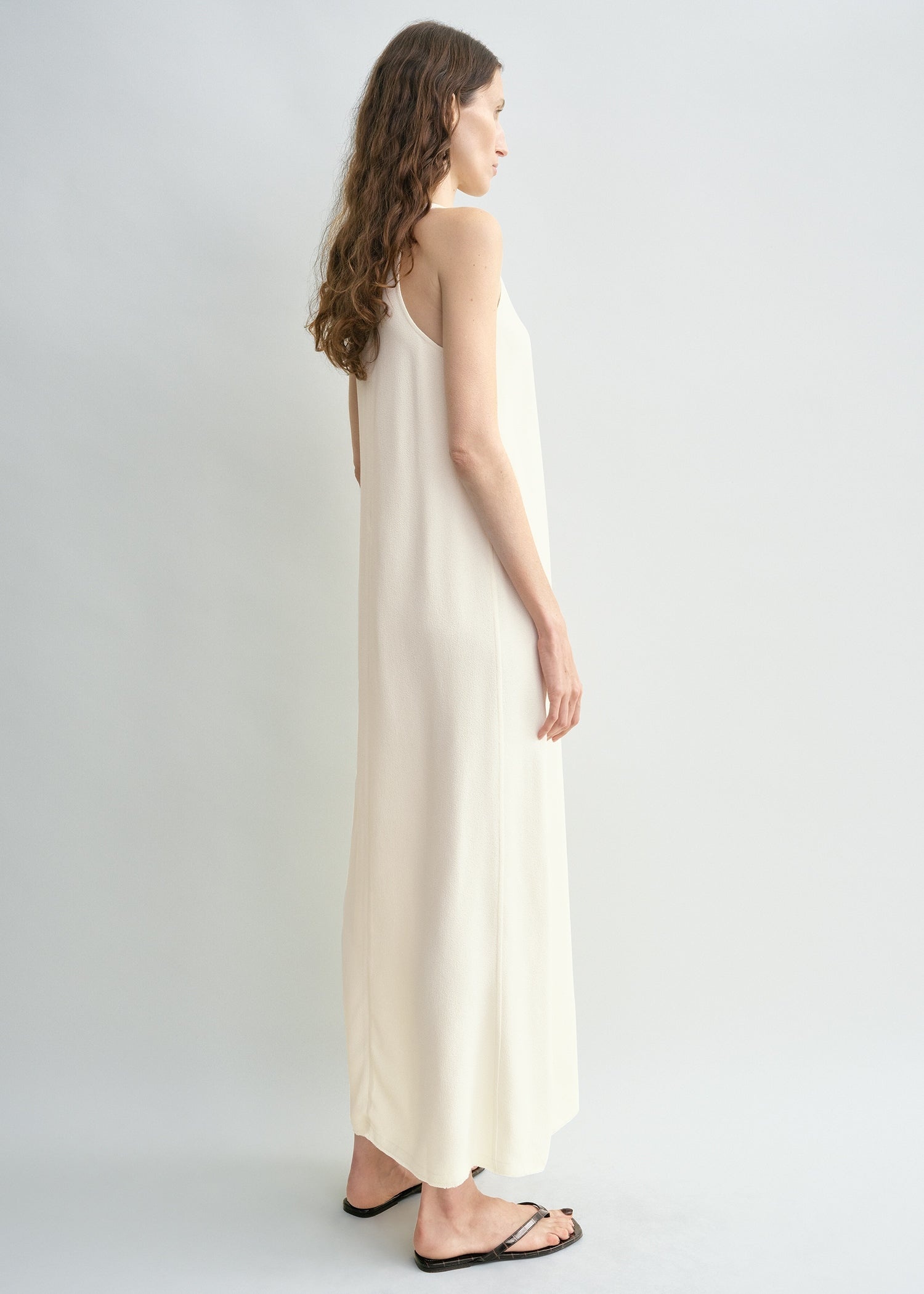 Scoop-neck sablé dress macadamia - 4