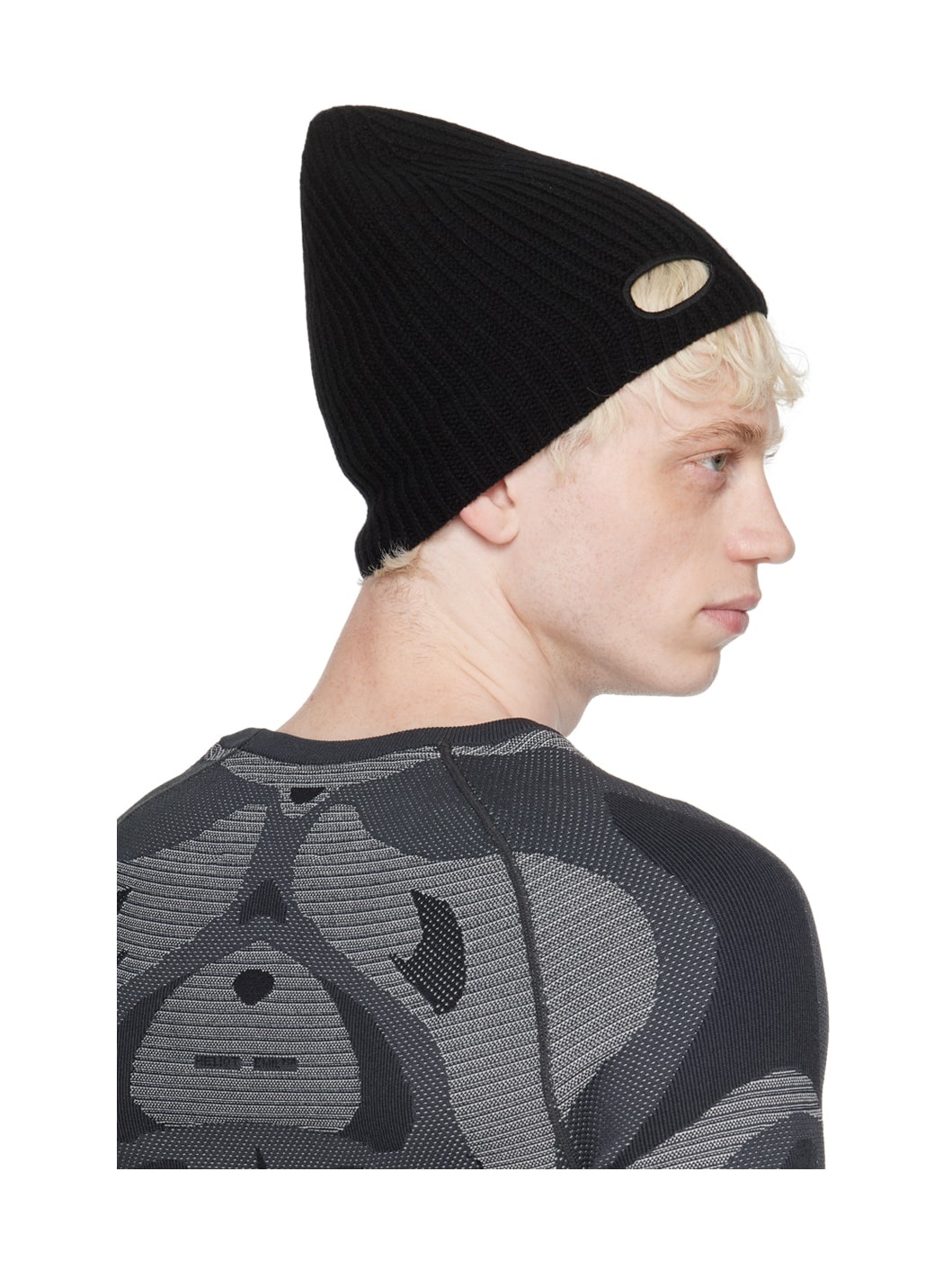 Black Relief Beanie - 3