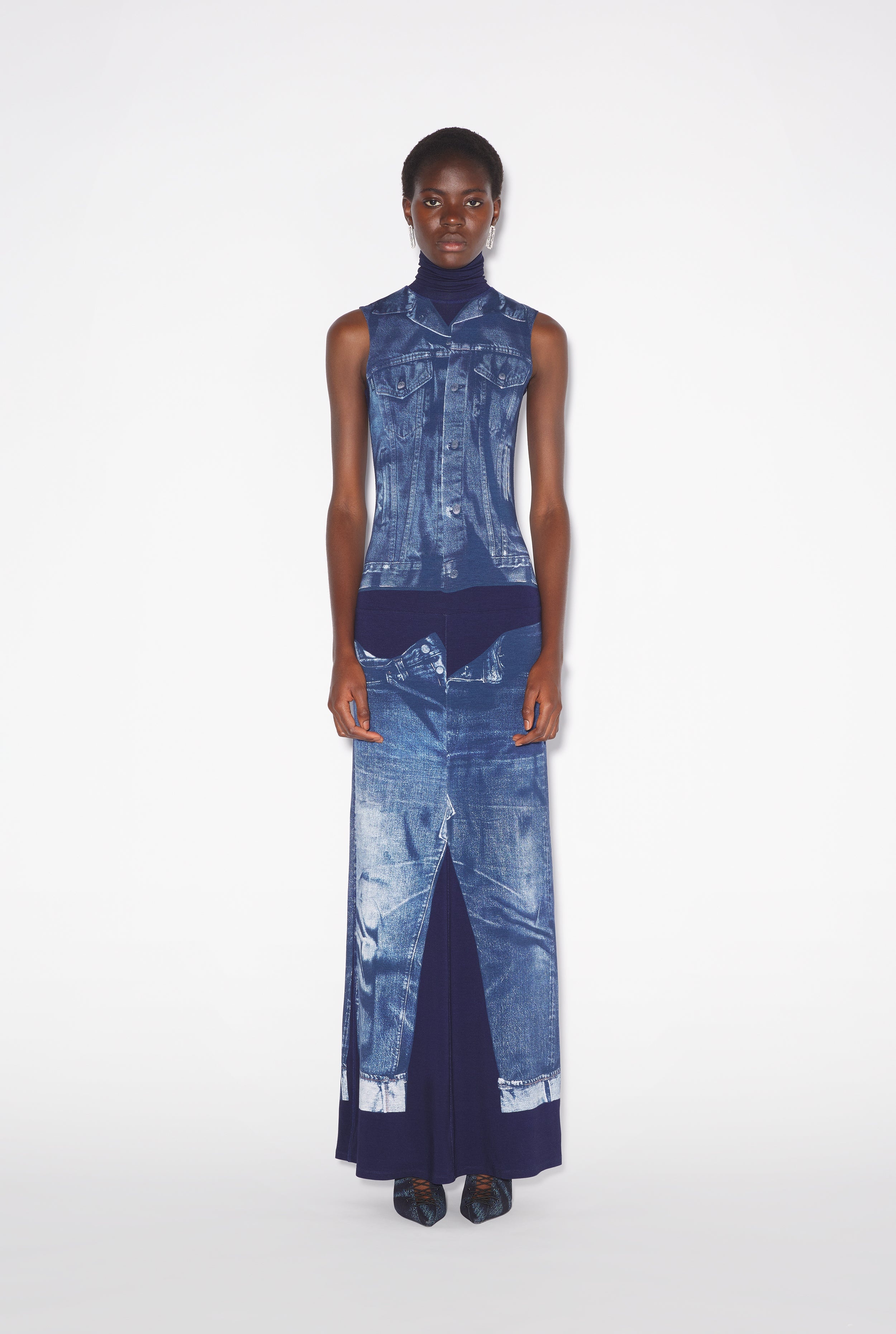 THE LONG BLUE DENIM TROMPE L’OEIL DRESS - 2