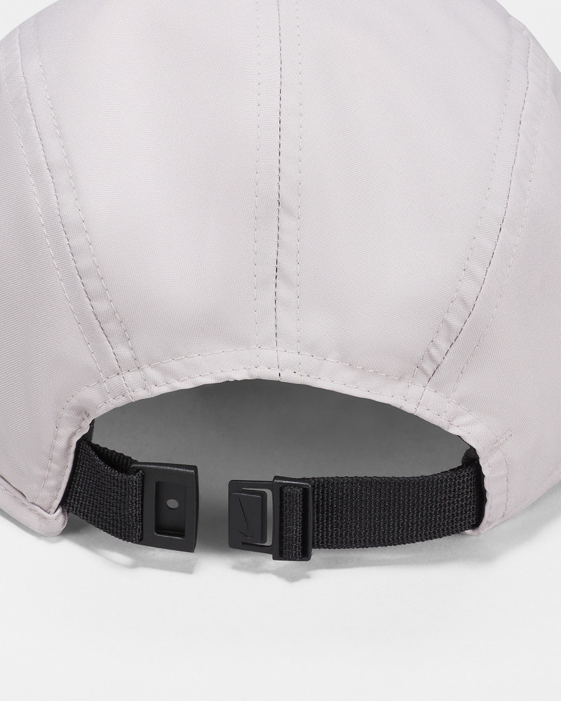 Nike Dri-FIT Fly Unstructured Swoosh Cap 3