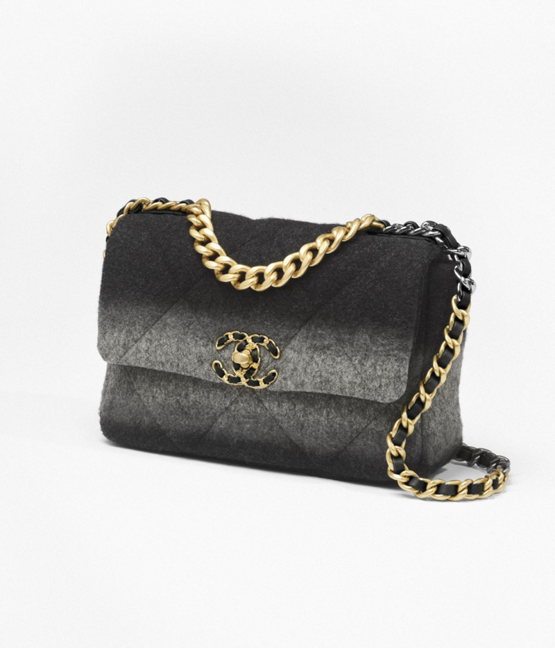 CHANEL 19 Handbag 1