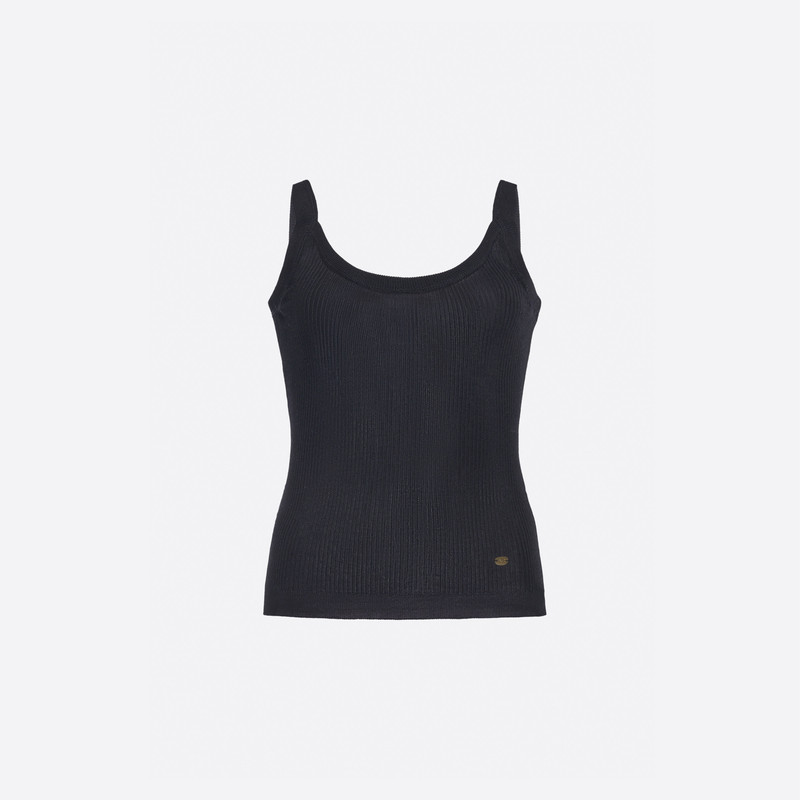 SILK TANKTOP WITH PENDANT 1