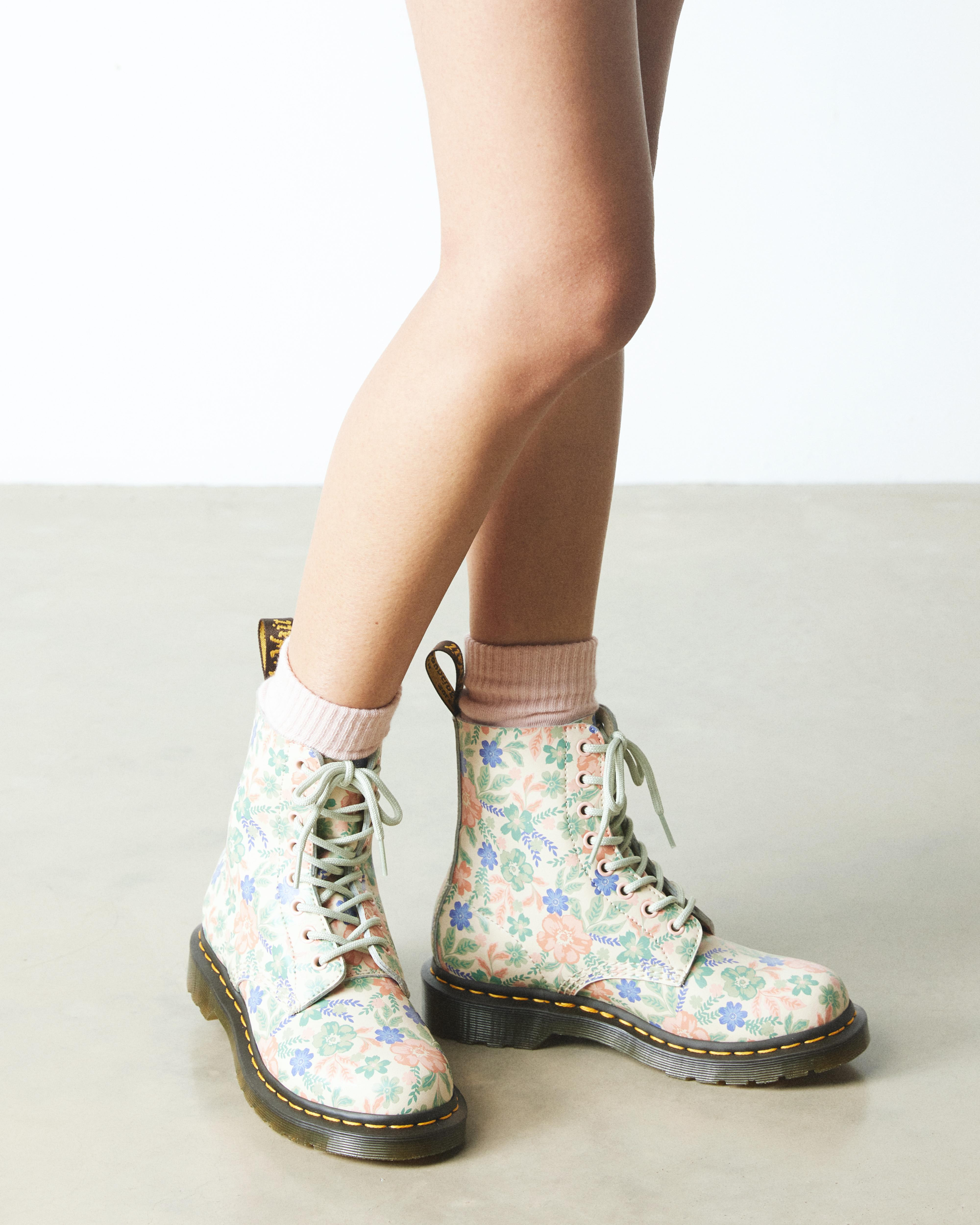 1460 Vonda Floral Reclaimed Leather Boots - 6