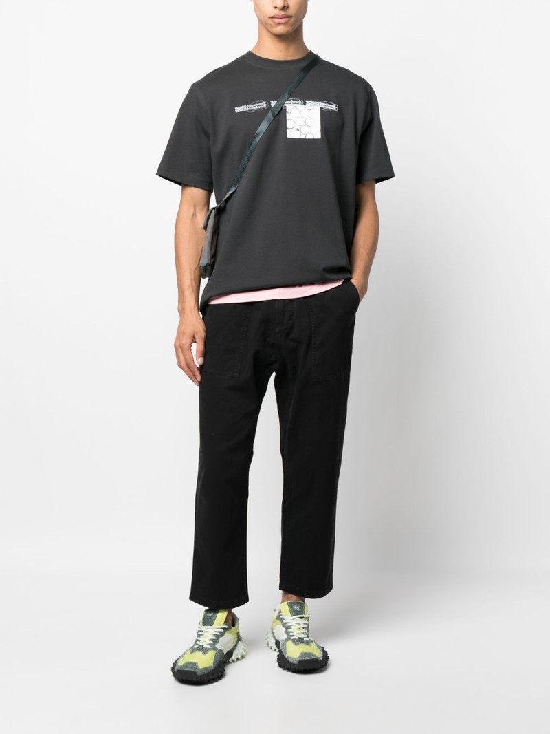 GRAMICCI buckle-fastening cotton cropped trousers outlook