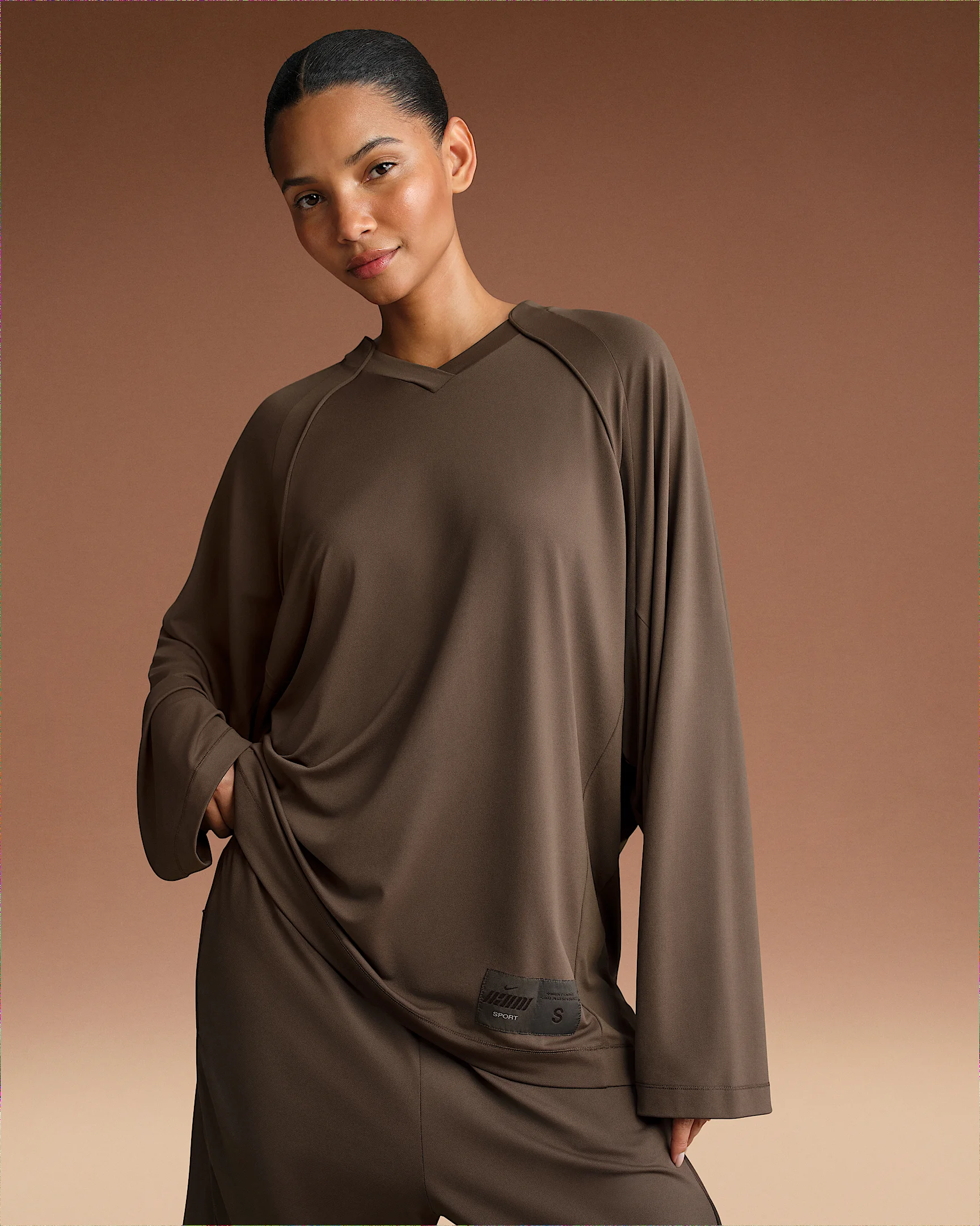 NikeSKIMS Airy Women's Oversized V-Neck Long-Sleeve Top - 1