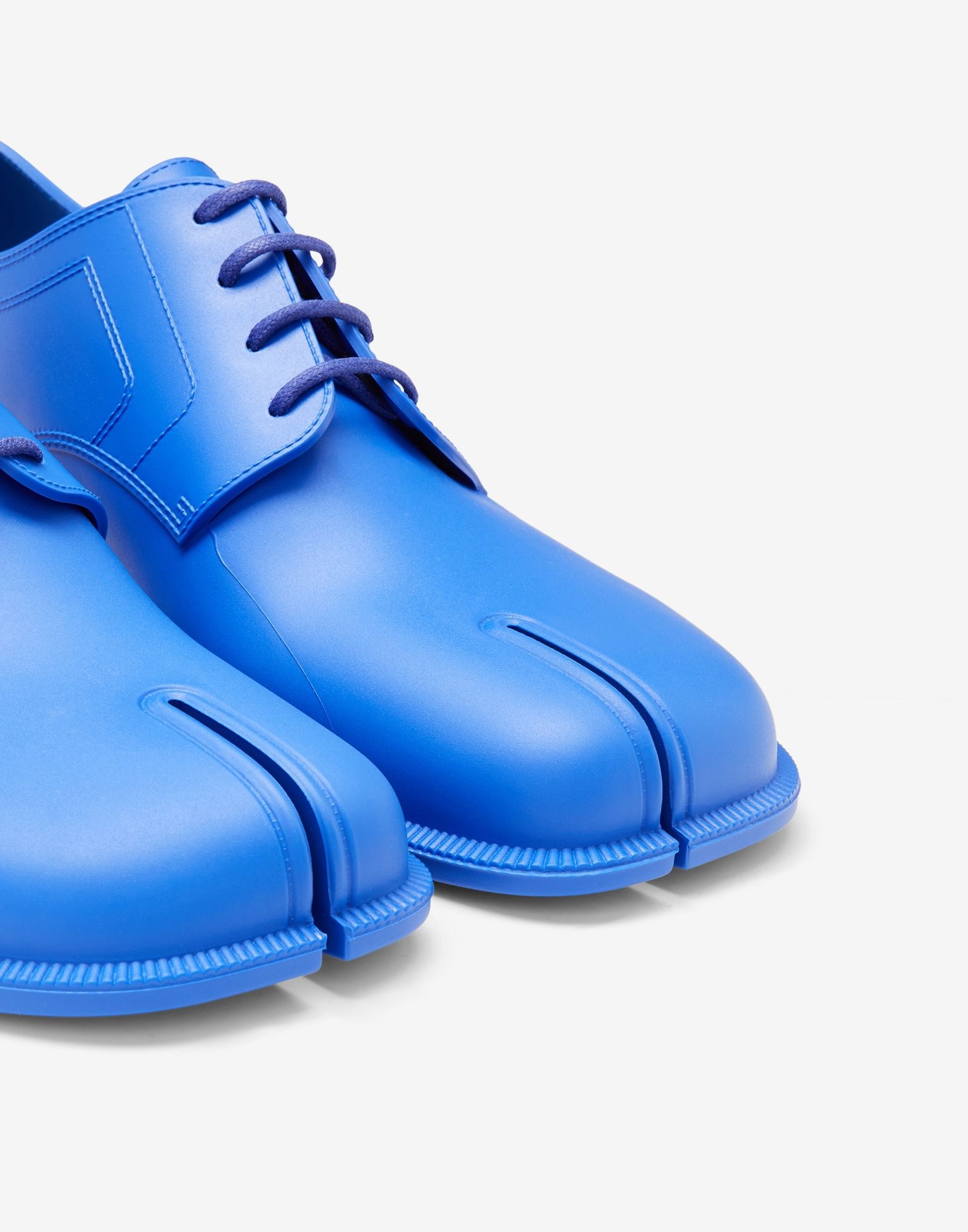 Maison Margiela Rubber Tabi lace-up shoes | REVERSIBLE