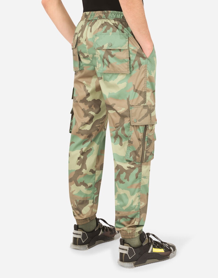 Nylon cargo pants with camouflage print - 5