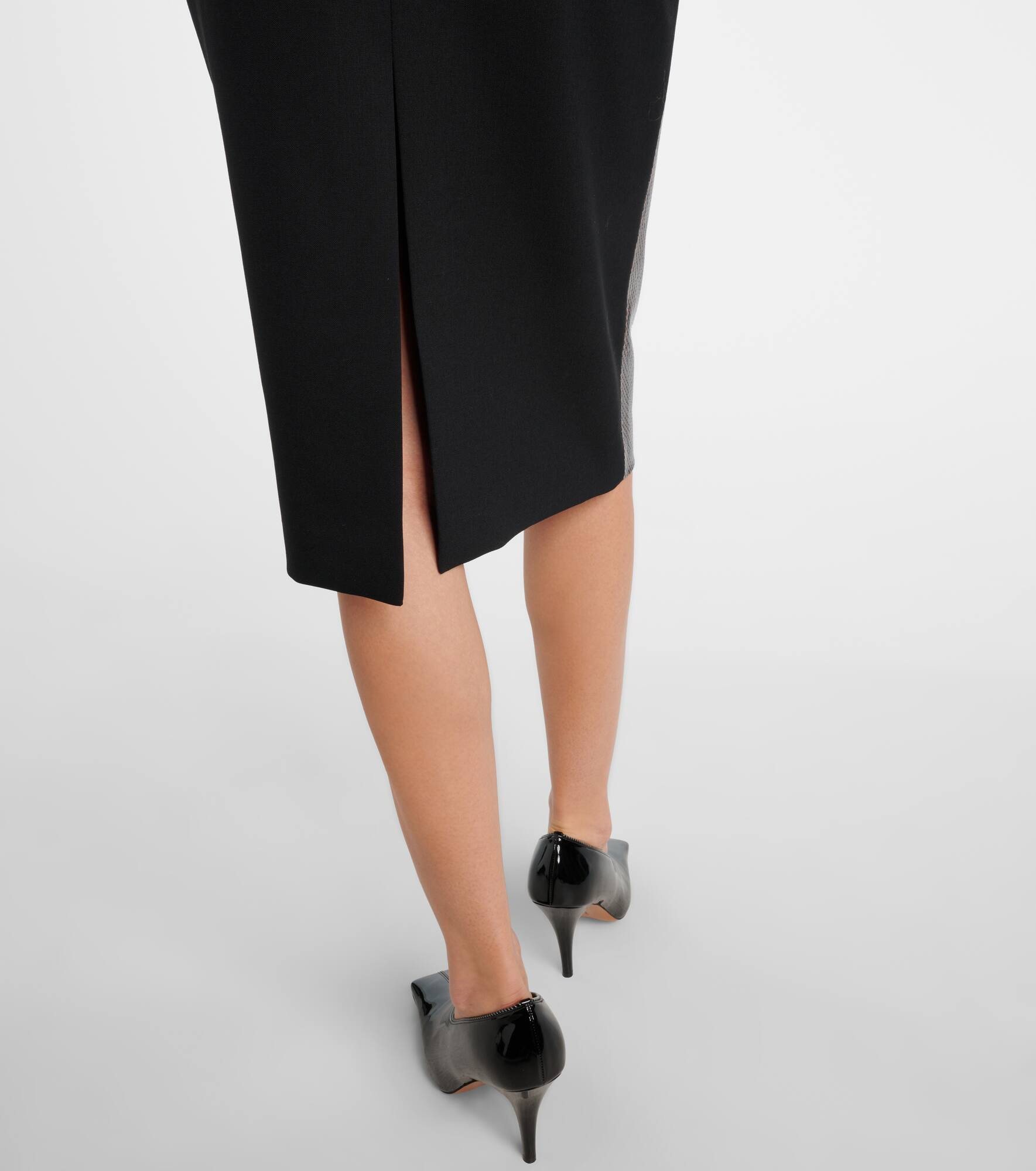 Snake-effect midi skirt - 6
