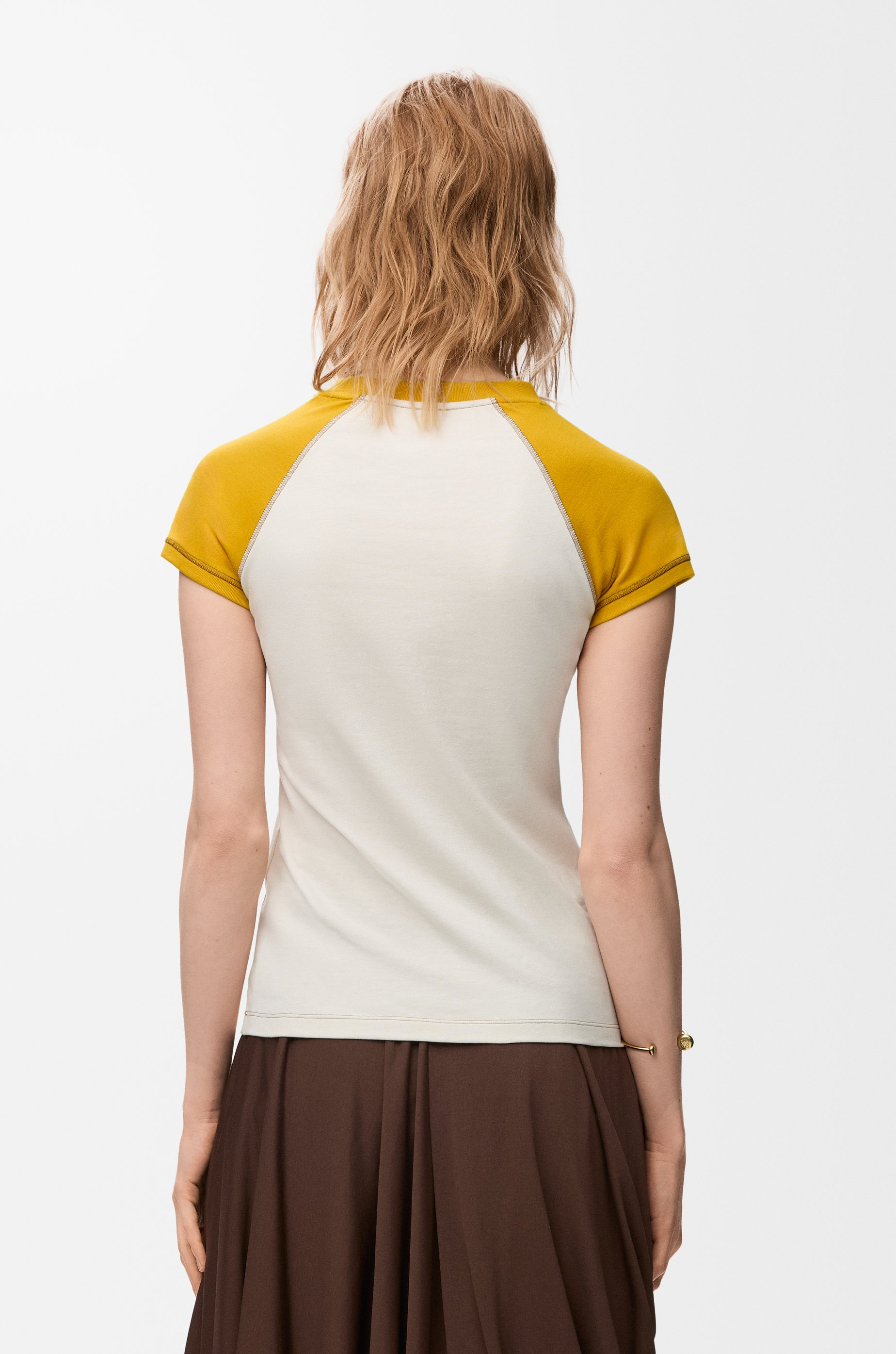 Small fit T-shirt in cotton blend - 4