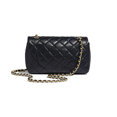 CHANEL Flap Bag outlook