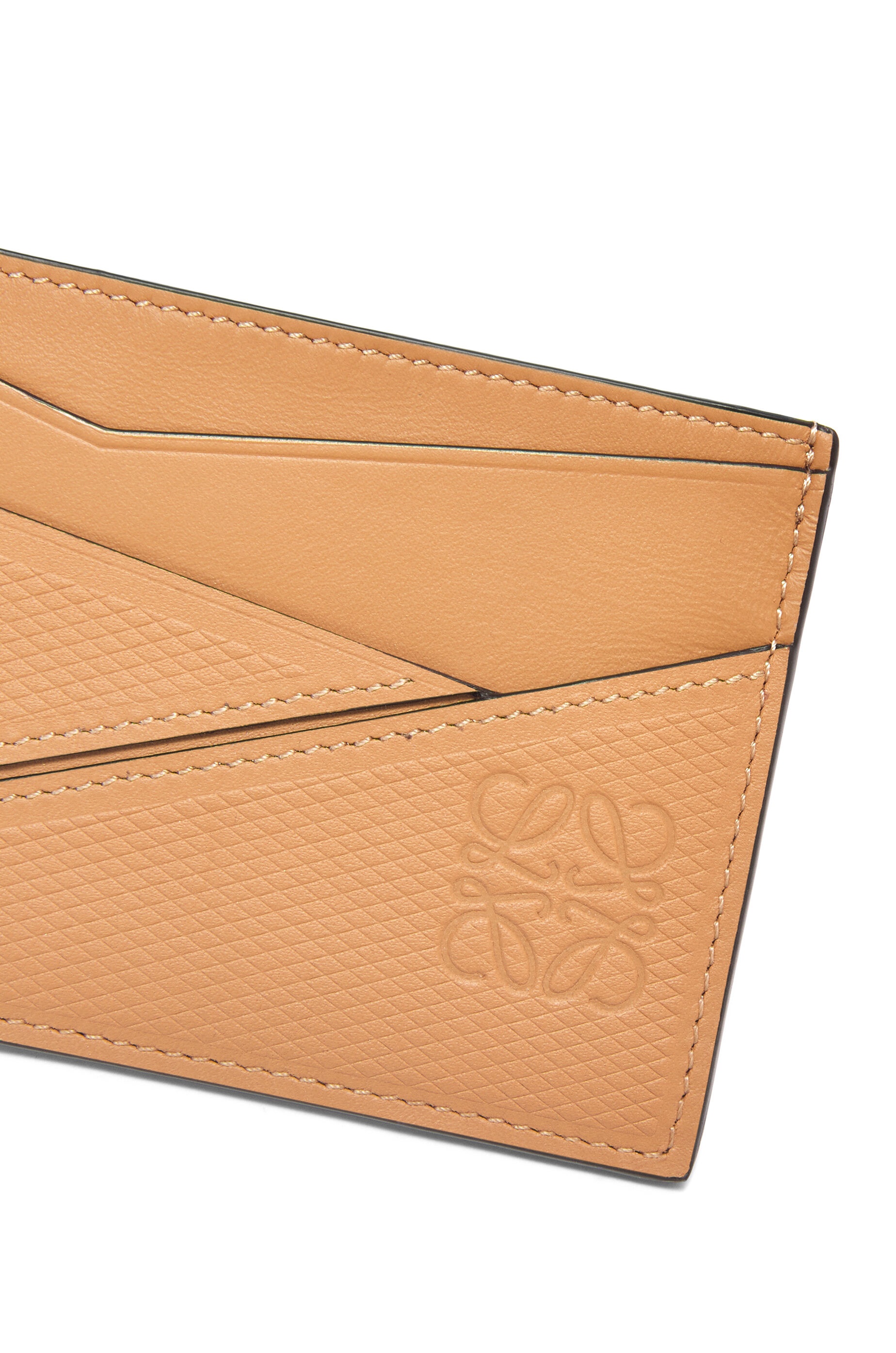 Puzzle plain cardholder in diamond calfskin - 4