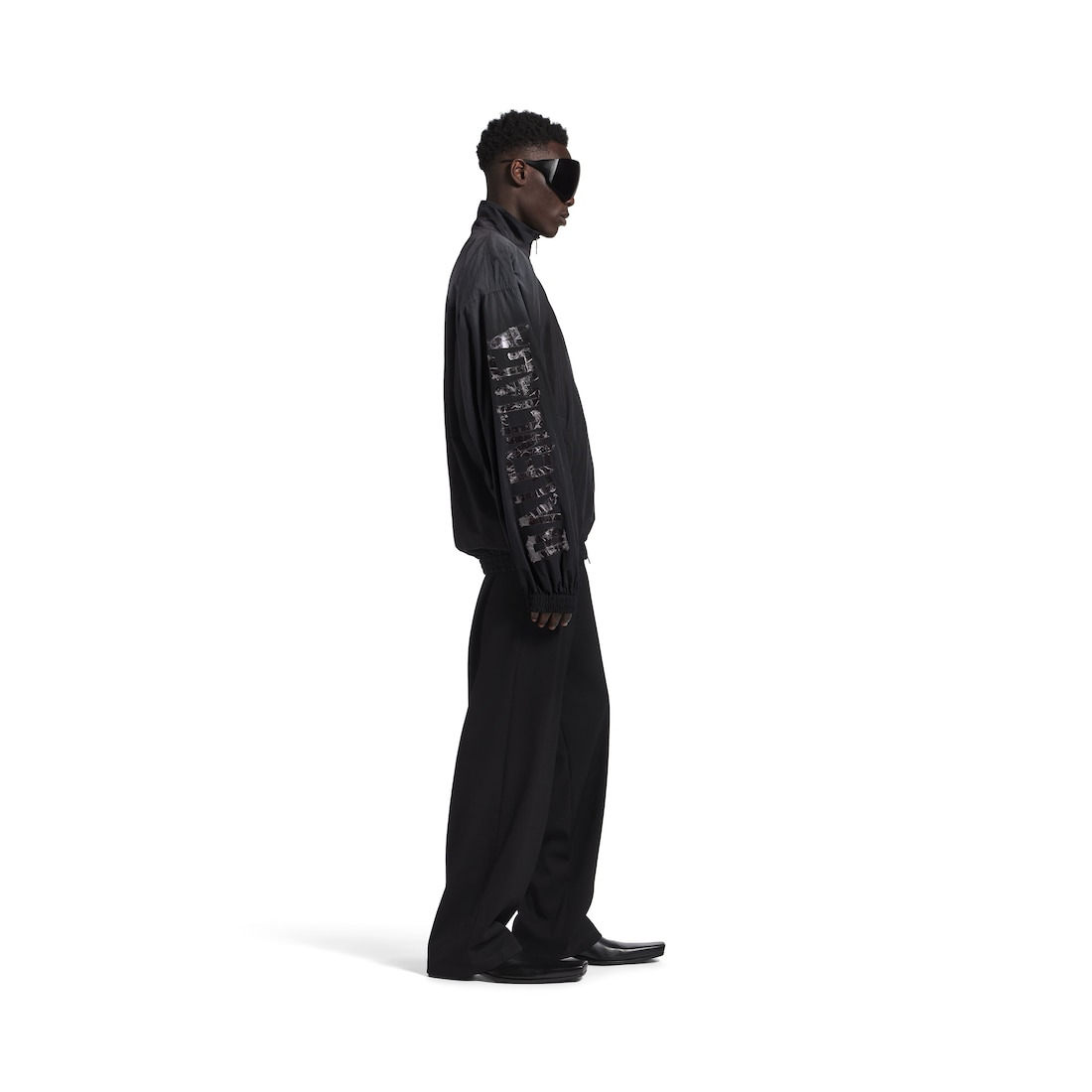 Men's Tracksuit Jacket Medium Fit in Black - 3
