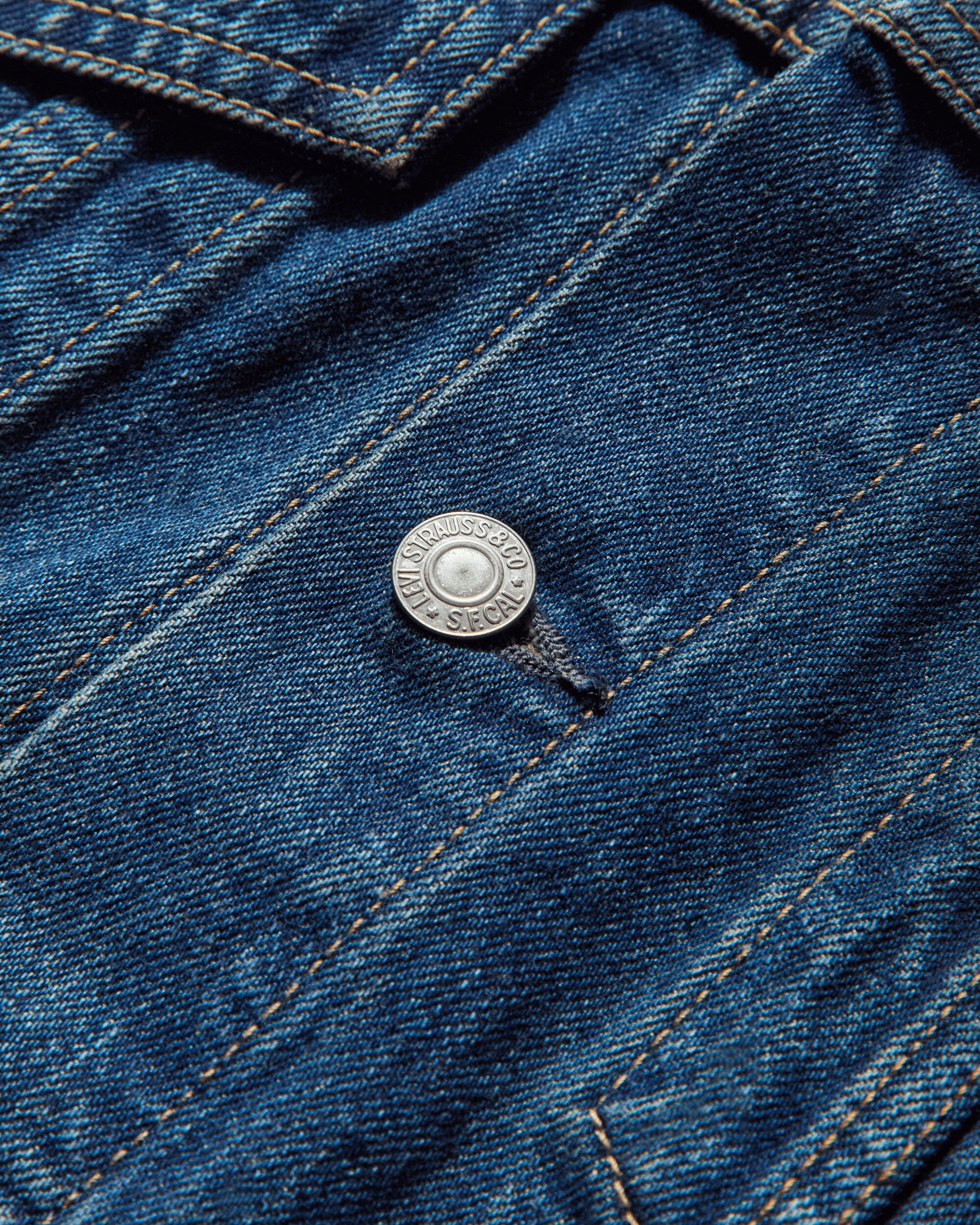 Men's Made in Japan Type III Trucker Jacket Indigo - 4
