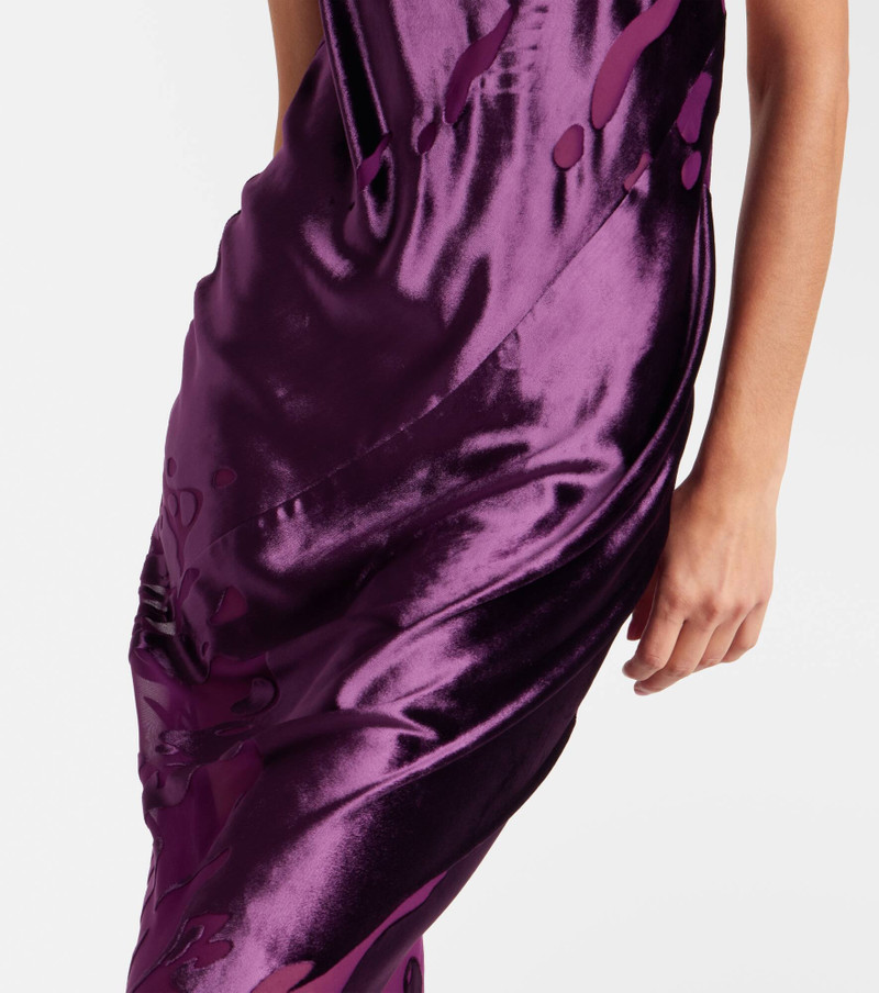 Halterneck gown 5