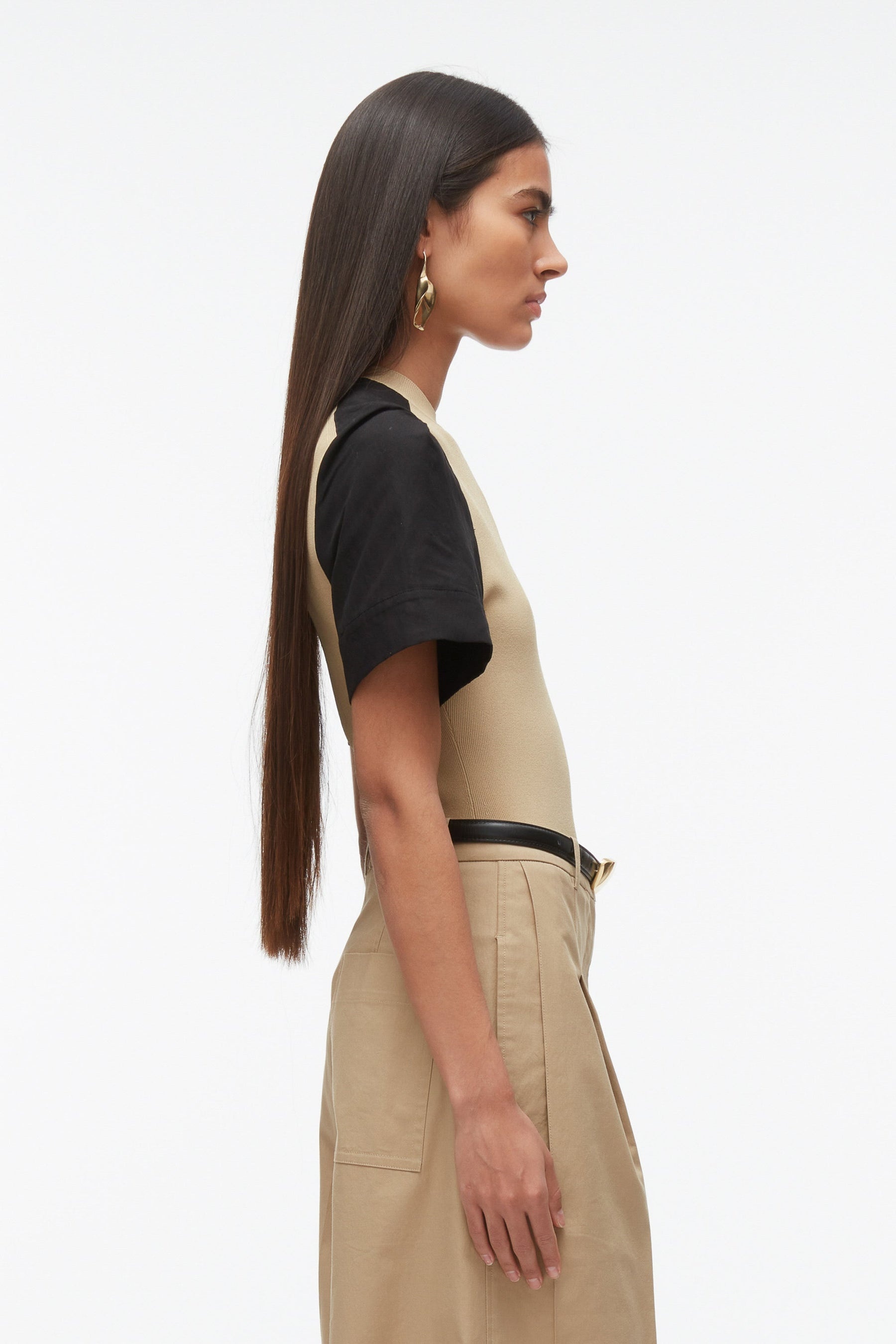 Compact Rib Top with Contrast Sleeves - 3