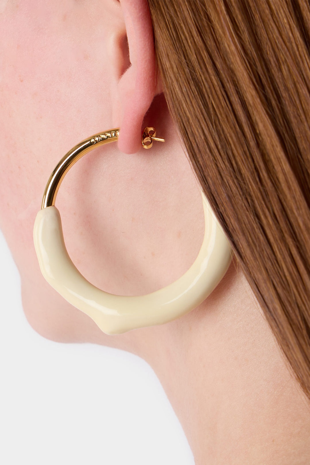 RUBBERIZED HOOP EARRINGS GOLD / cream - 4