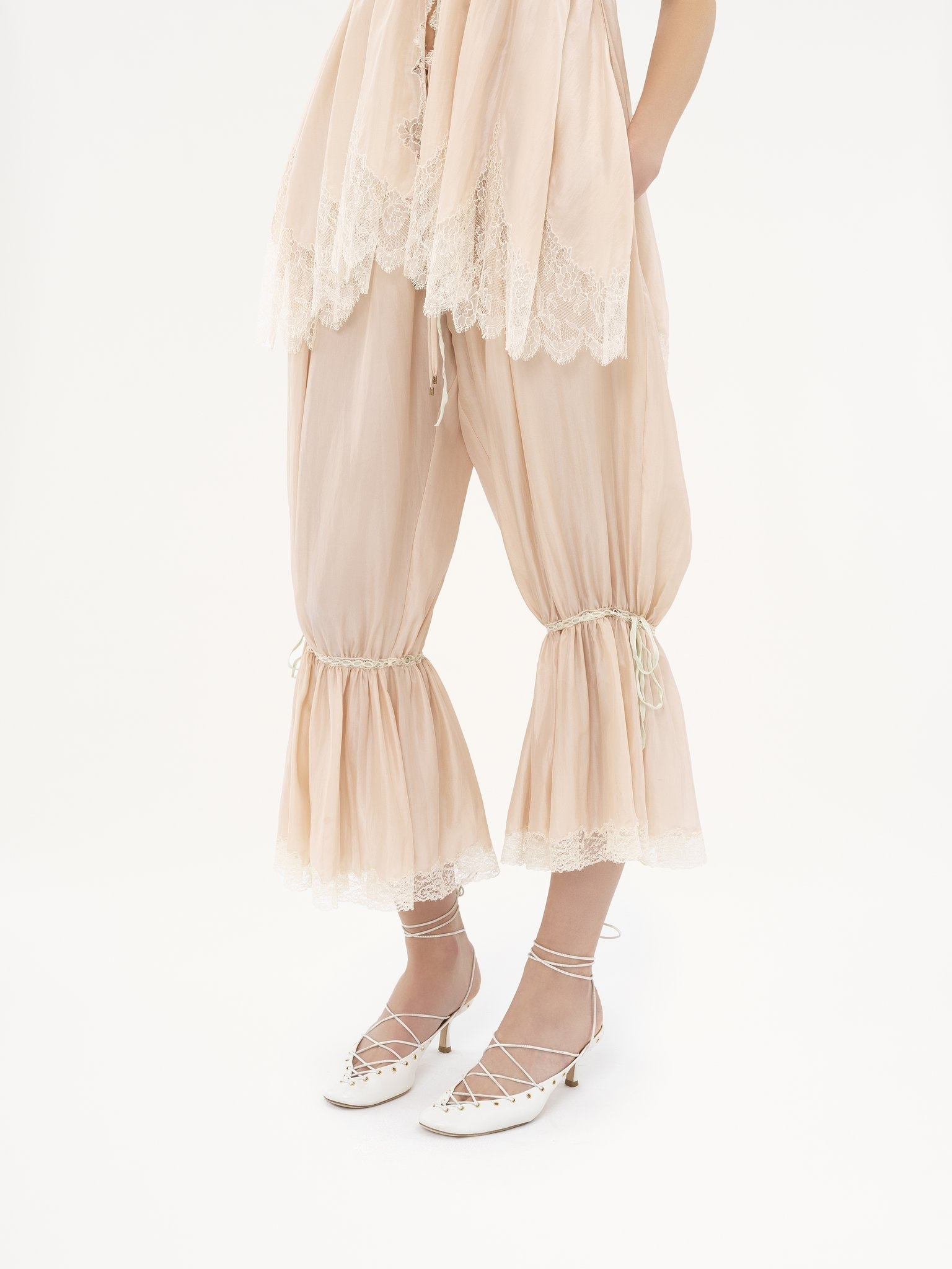 FLUID CROPPED PANTS IN WASHED SILK PONGÉ & LACE - 4