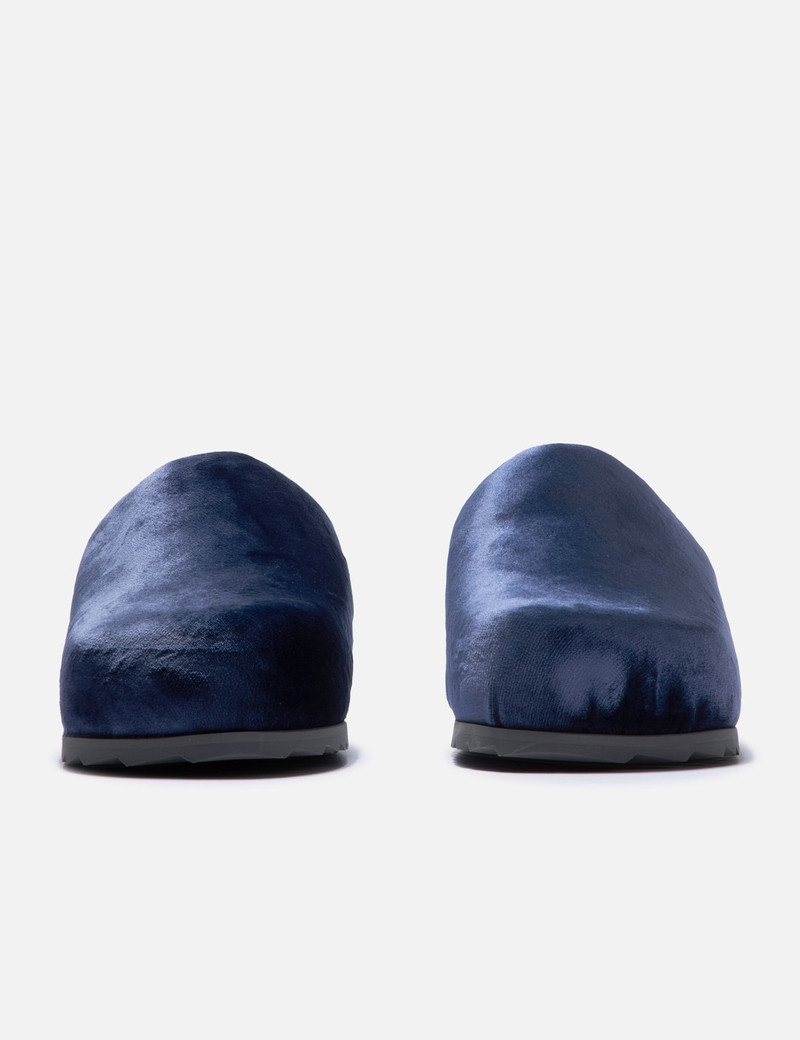 YUME YUME TRUCK SLIDE outlook