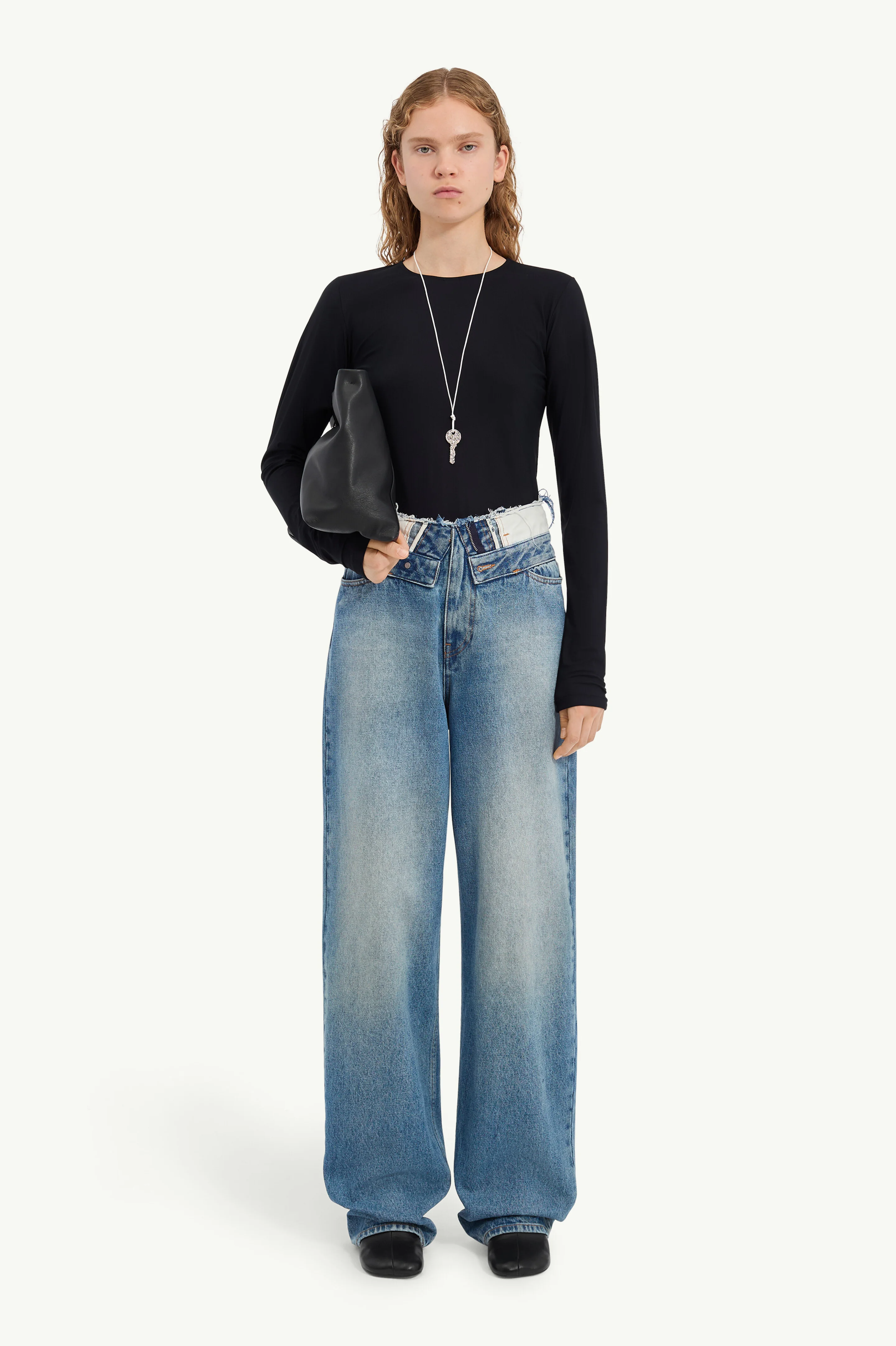 Straight-leg jeans - 1