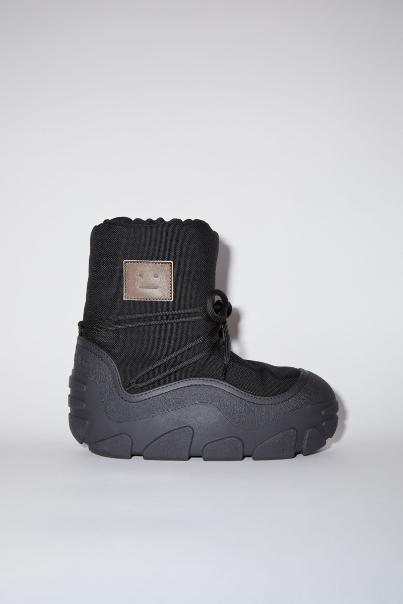 acne studios ブラック スノーブーツ Acne Studios Platform snow boots - Black / Black | REVERSIBLE