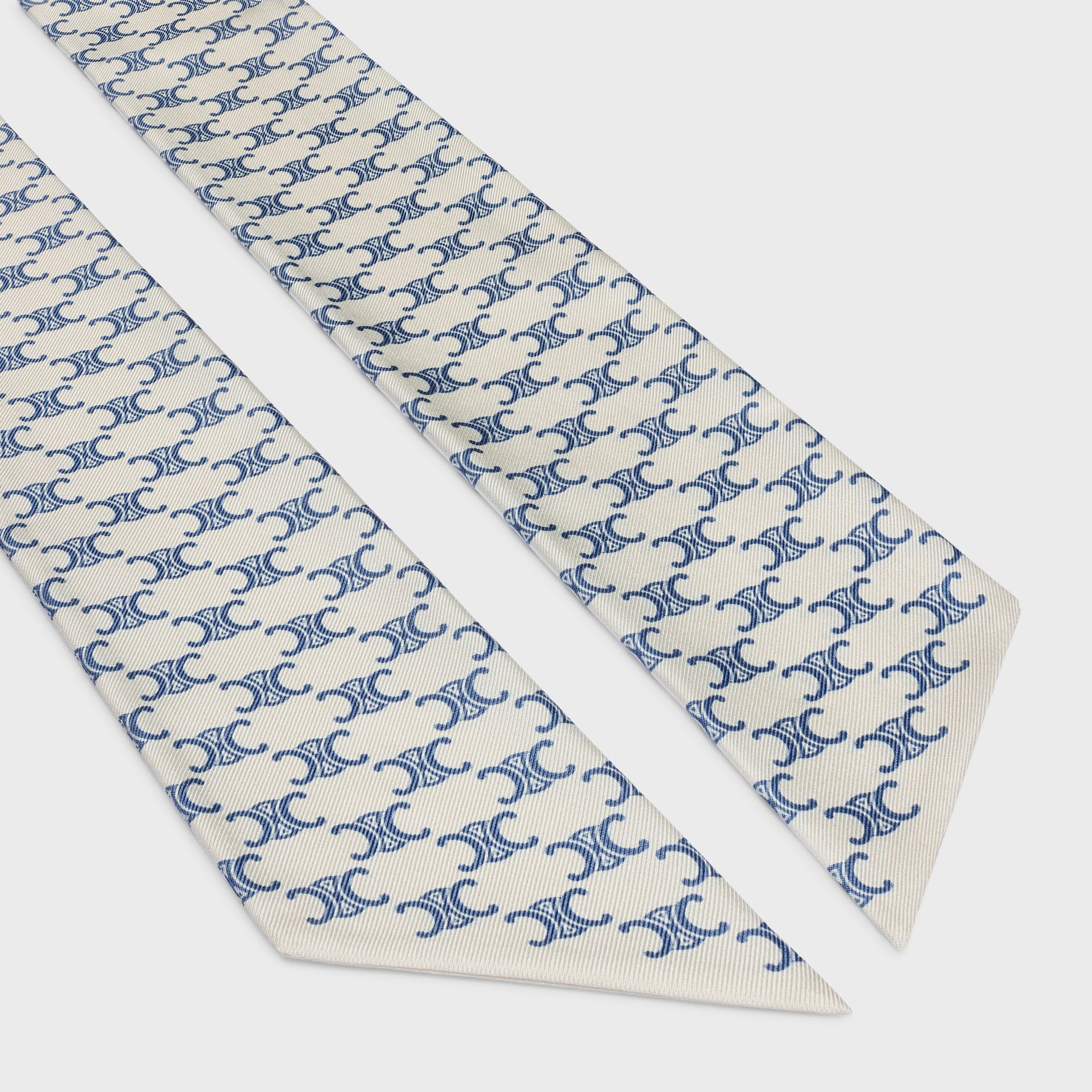 lavalliere in triomphe silk twill - 4