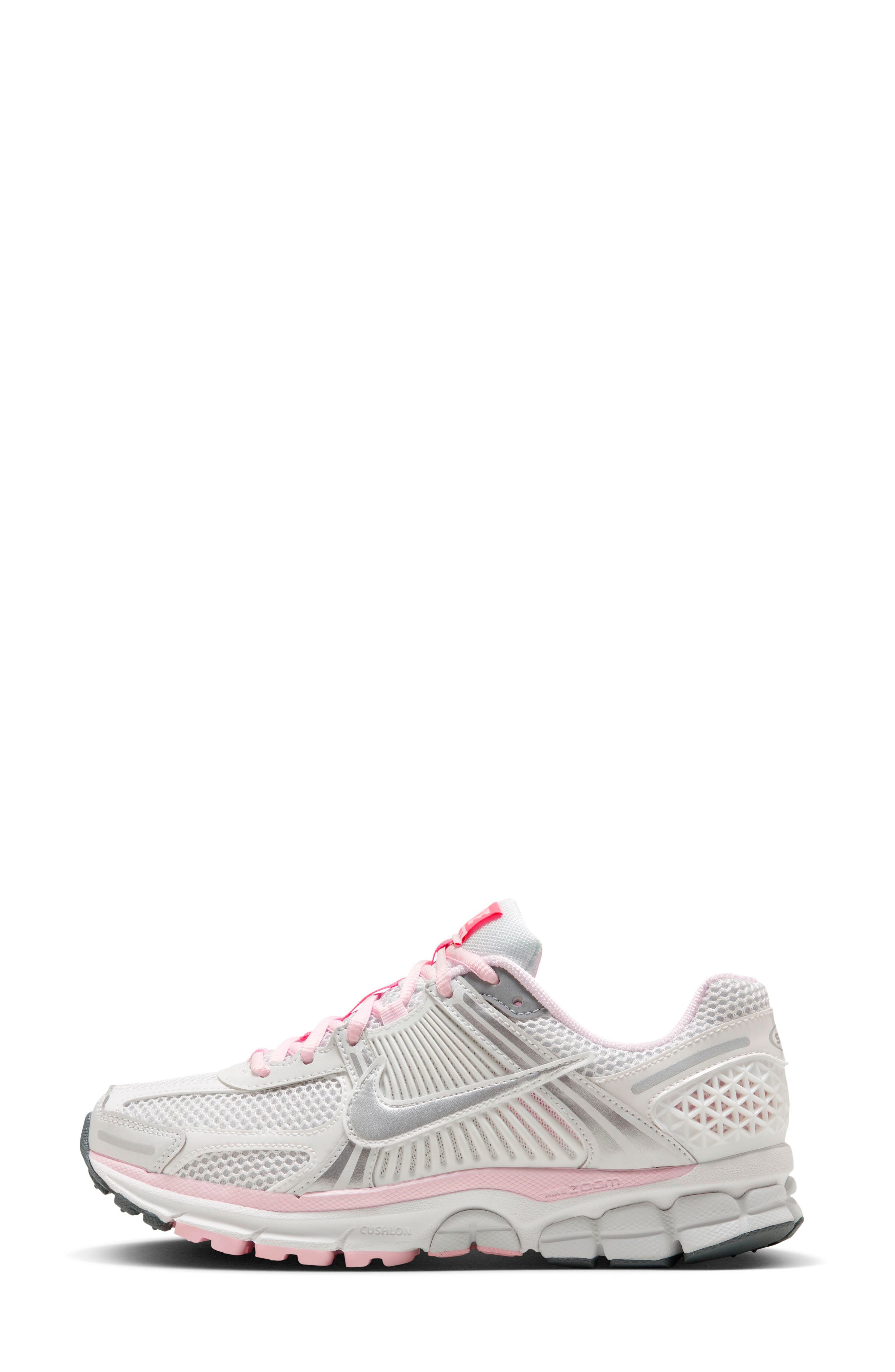 Nike Zoom Vomero 5 Sneaker in Dust/Silver/White at Nordstrom - 2