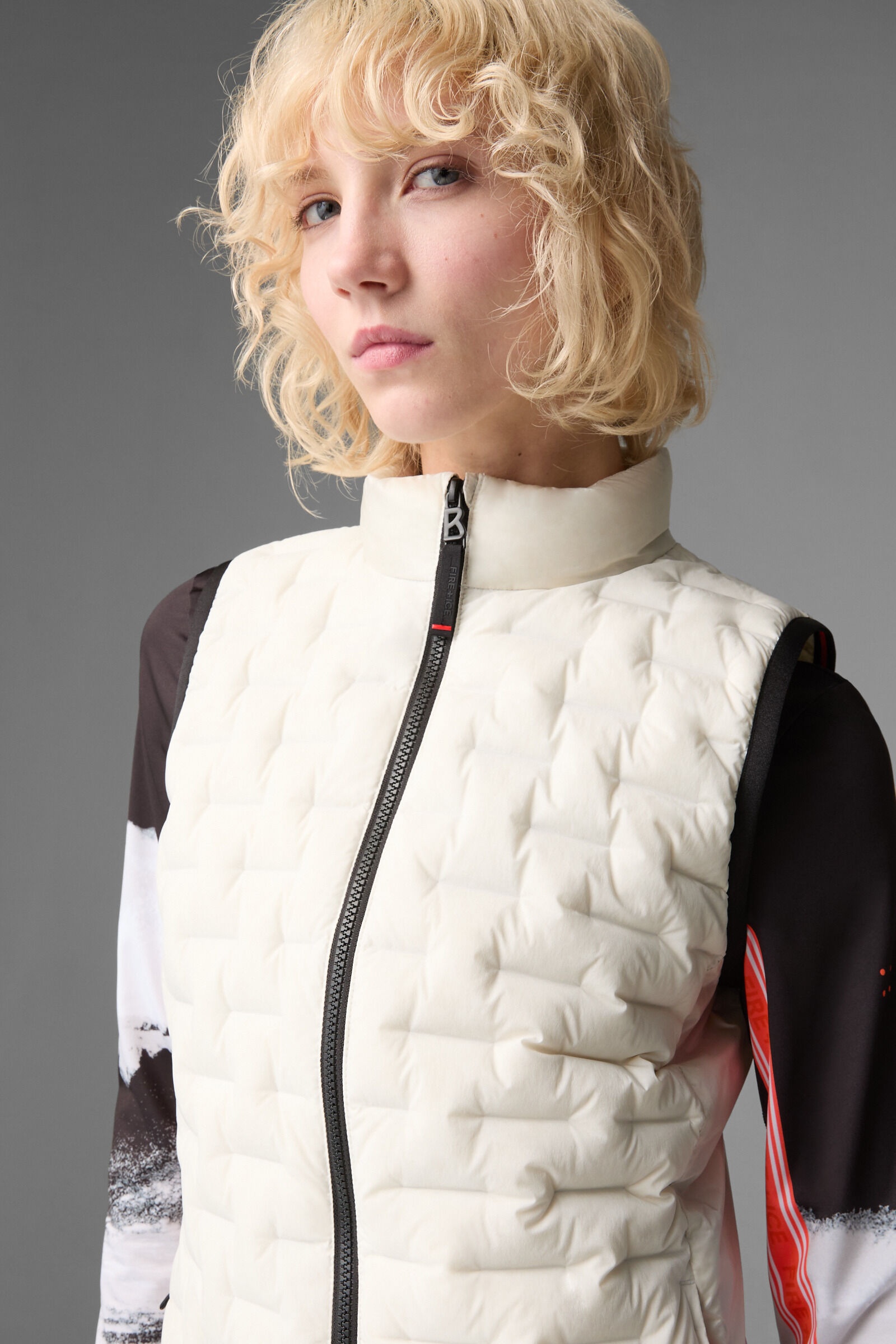 Fenja Lightweight down vest in Off-white - 5