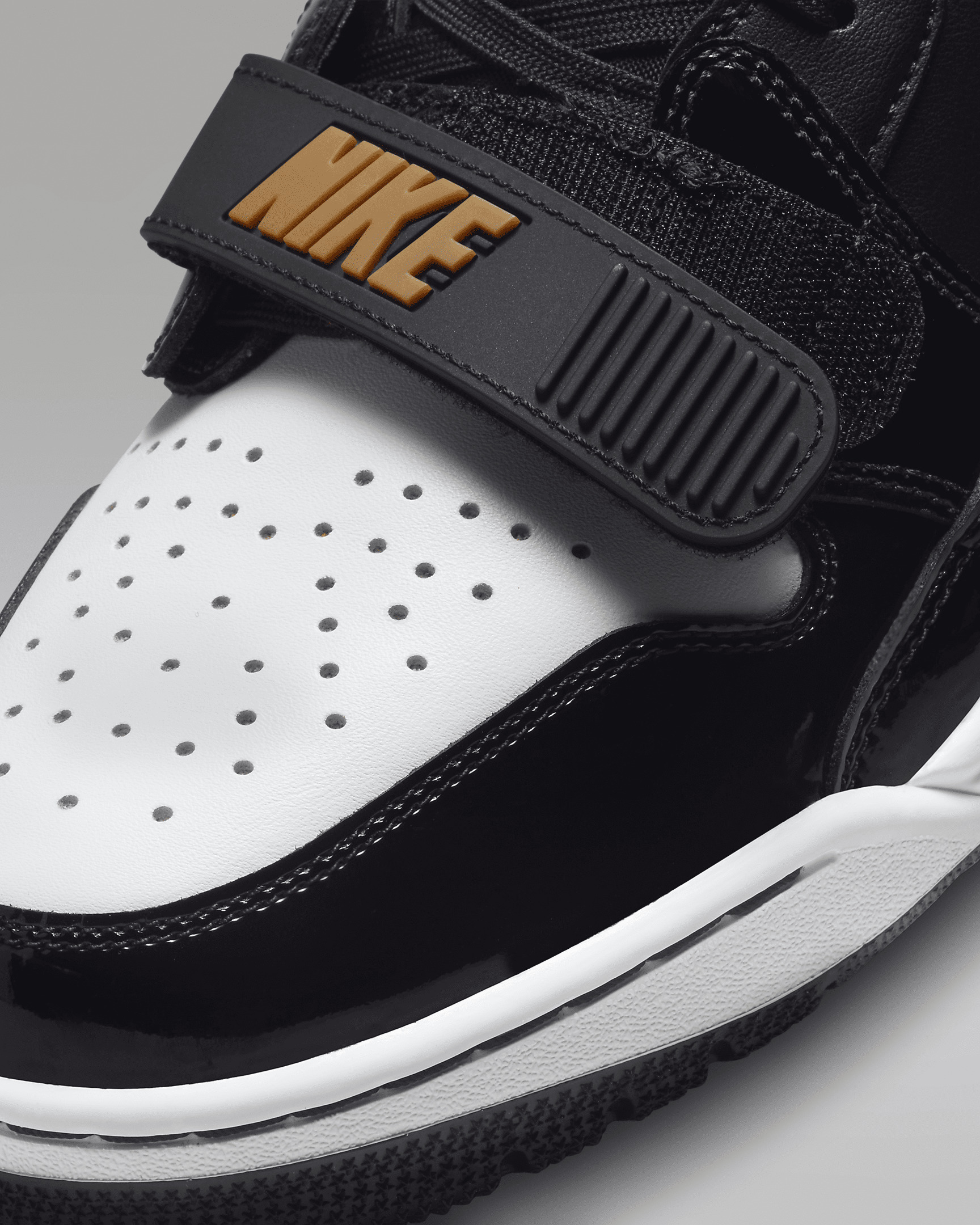 Men's Air Jordan Legacy 312 Low Shoes - 7