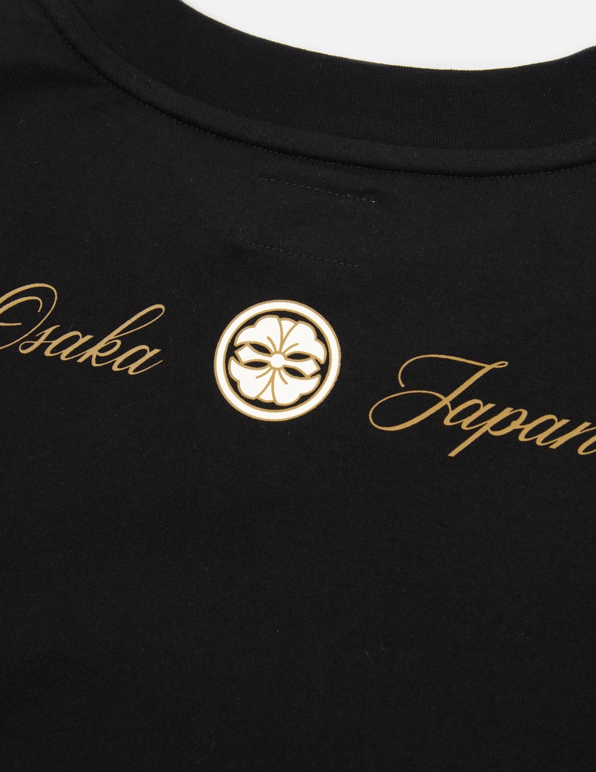 LOGO PRINT ONE-SHOULDER CUT-OUT T-SHIRT - 12