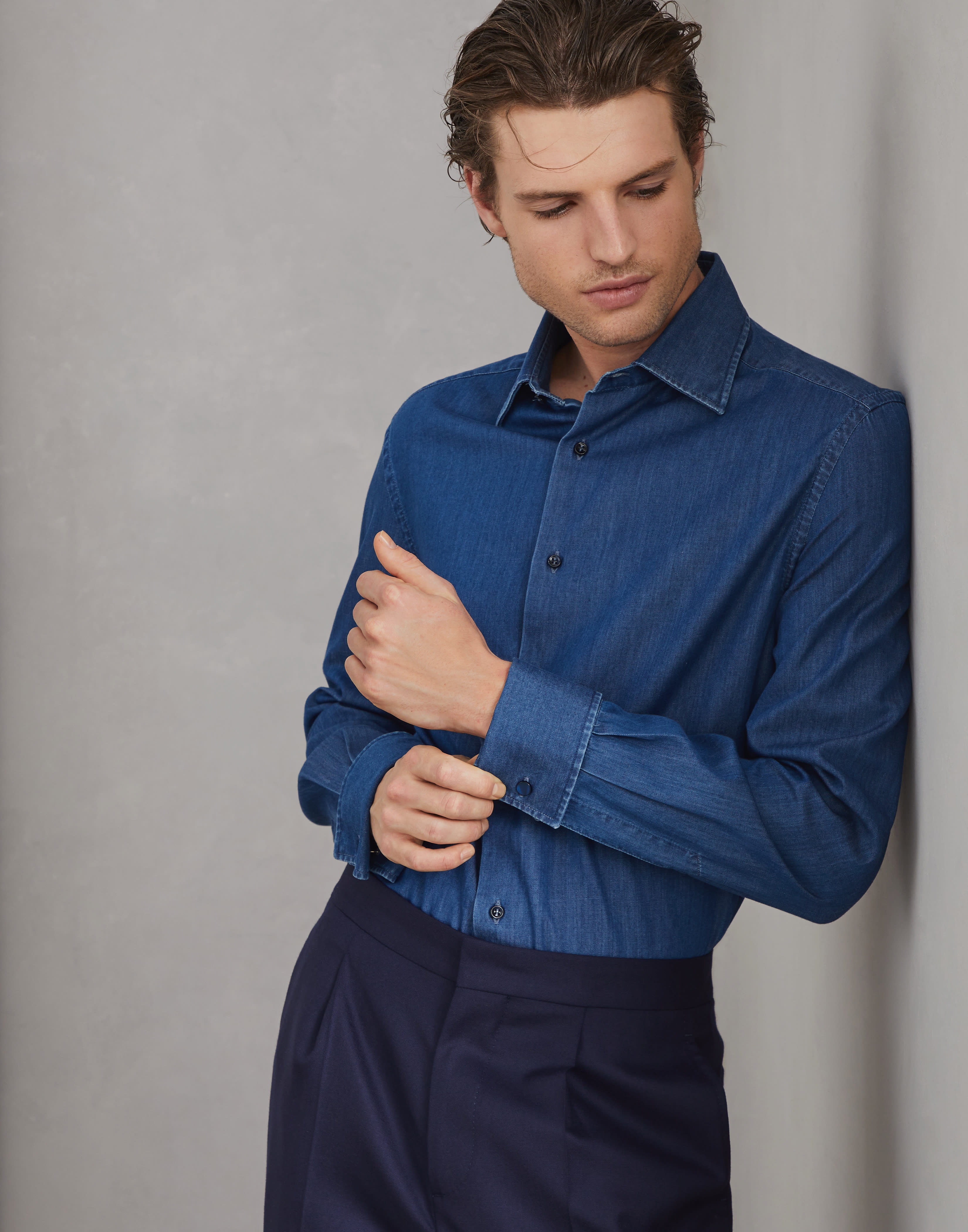 Lightweight denim slim fit tuxedo shirt with spread collar - 4