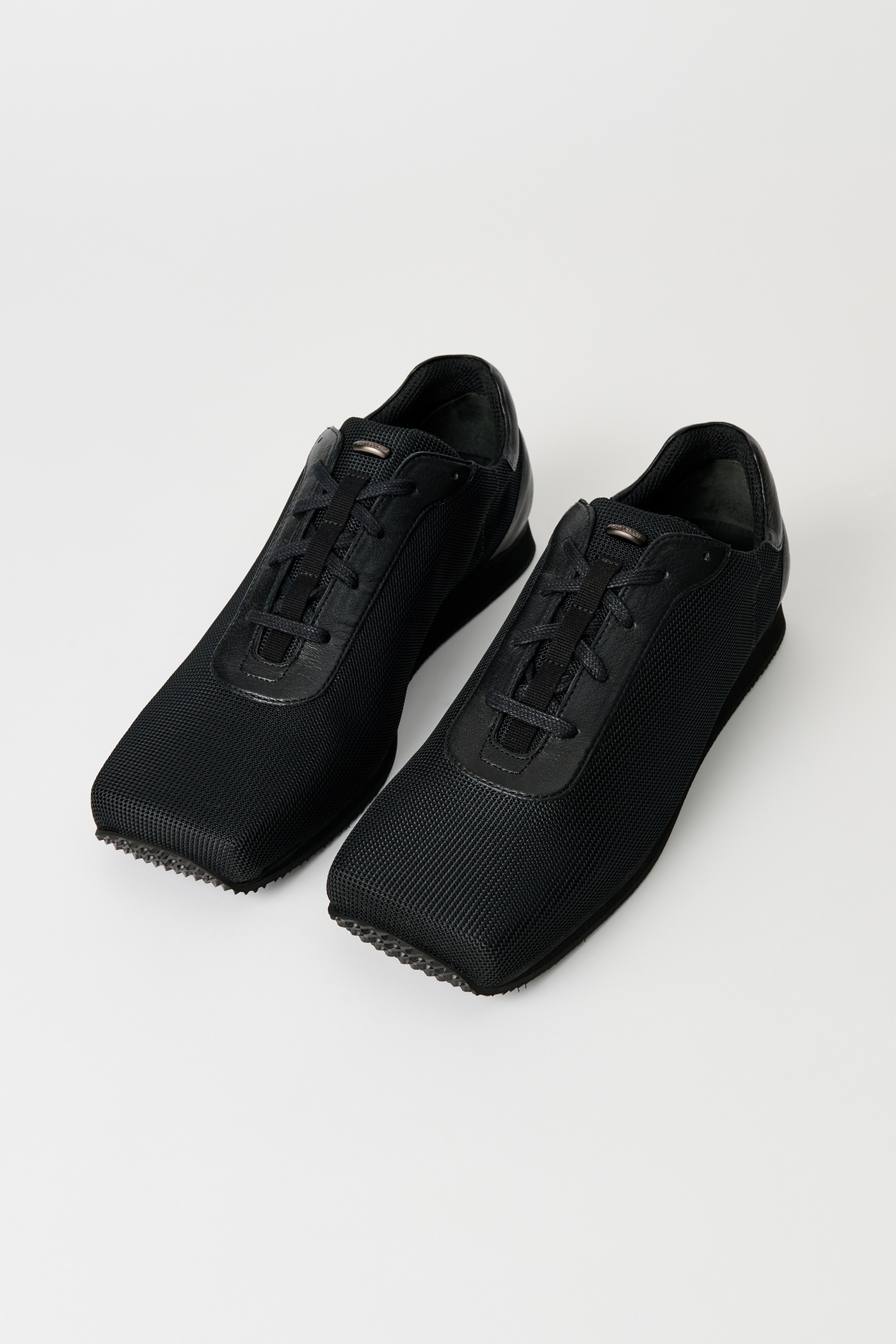 Blunt Runner Blackout Nylon - 6