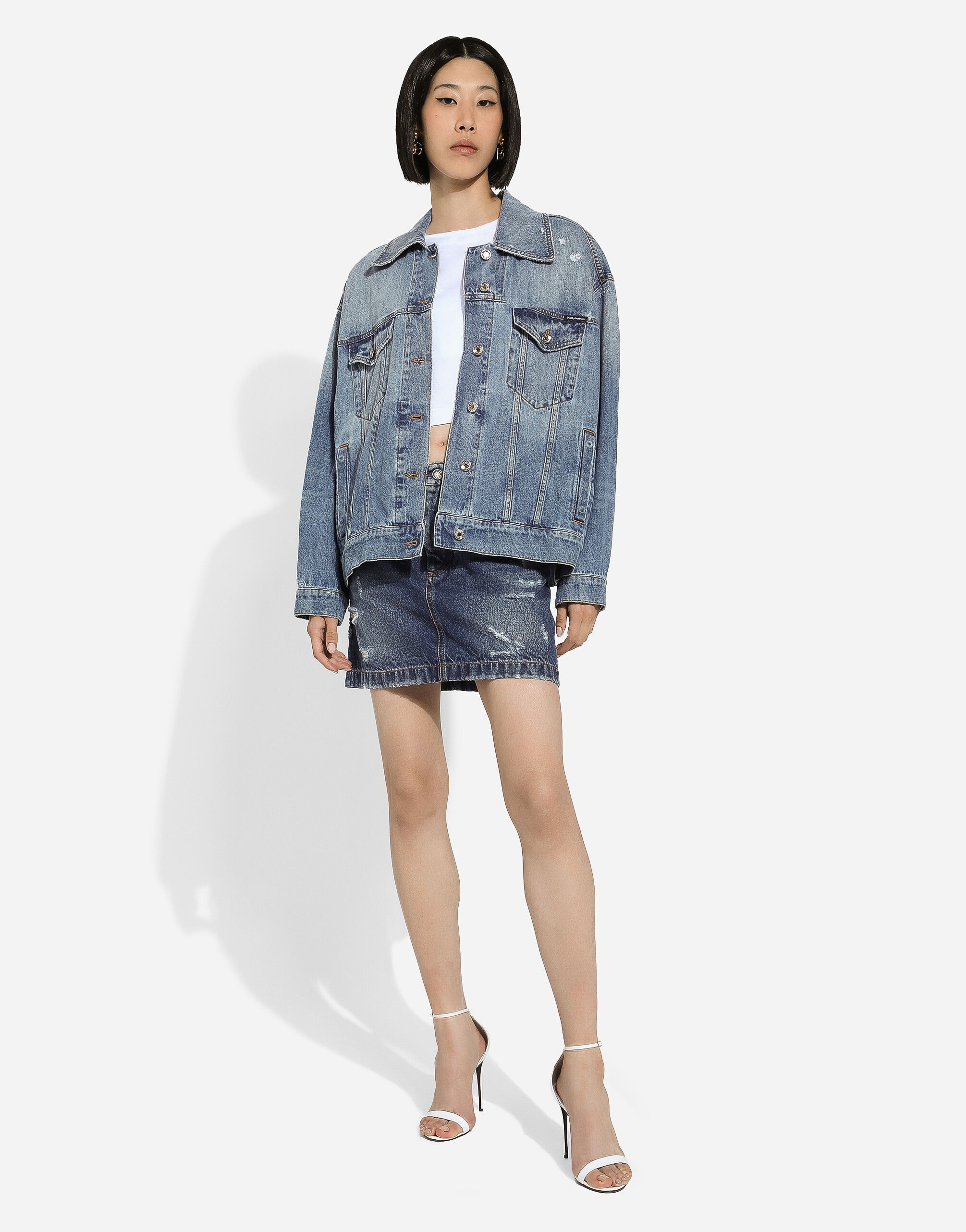 Denim jacket with branded plate - 5
