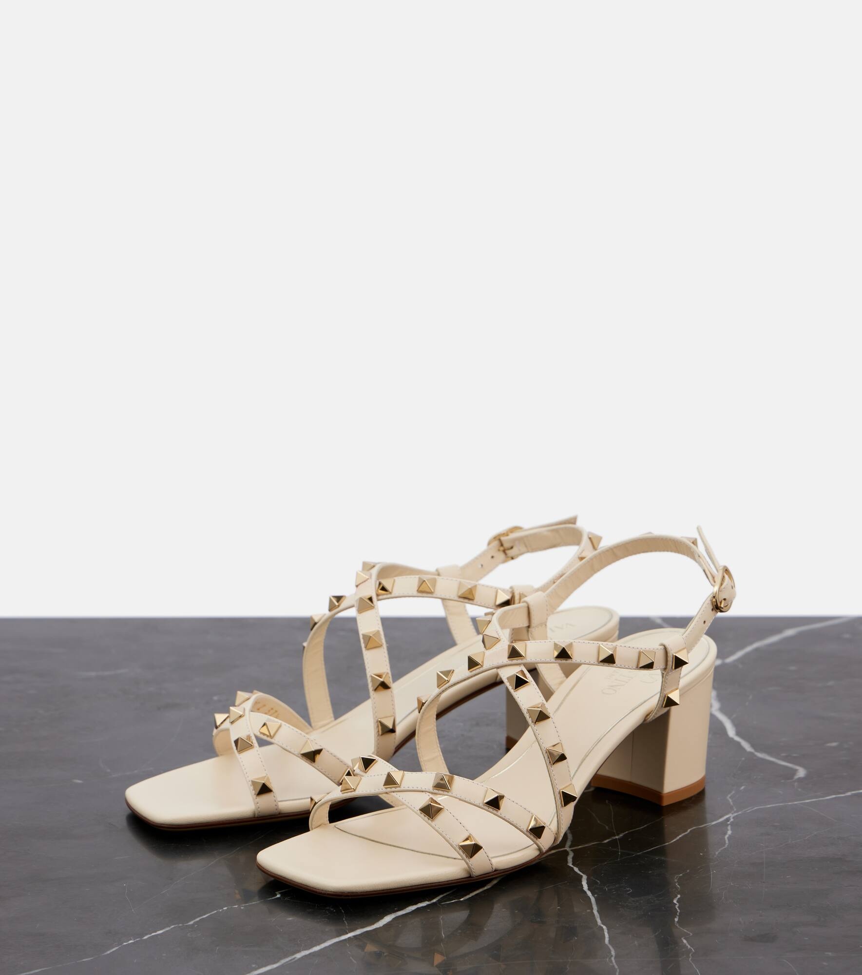 Rockstud leather sandals - 5