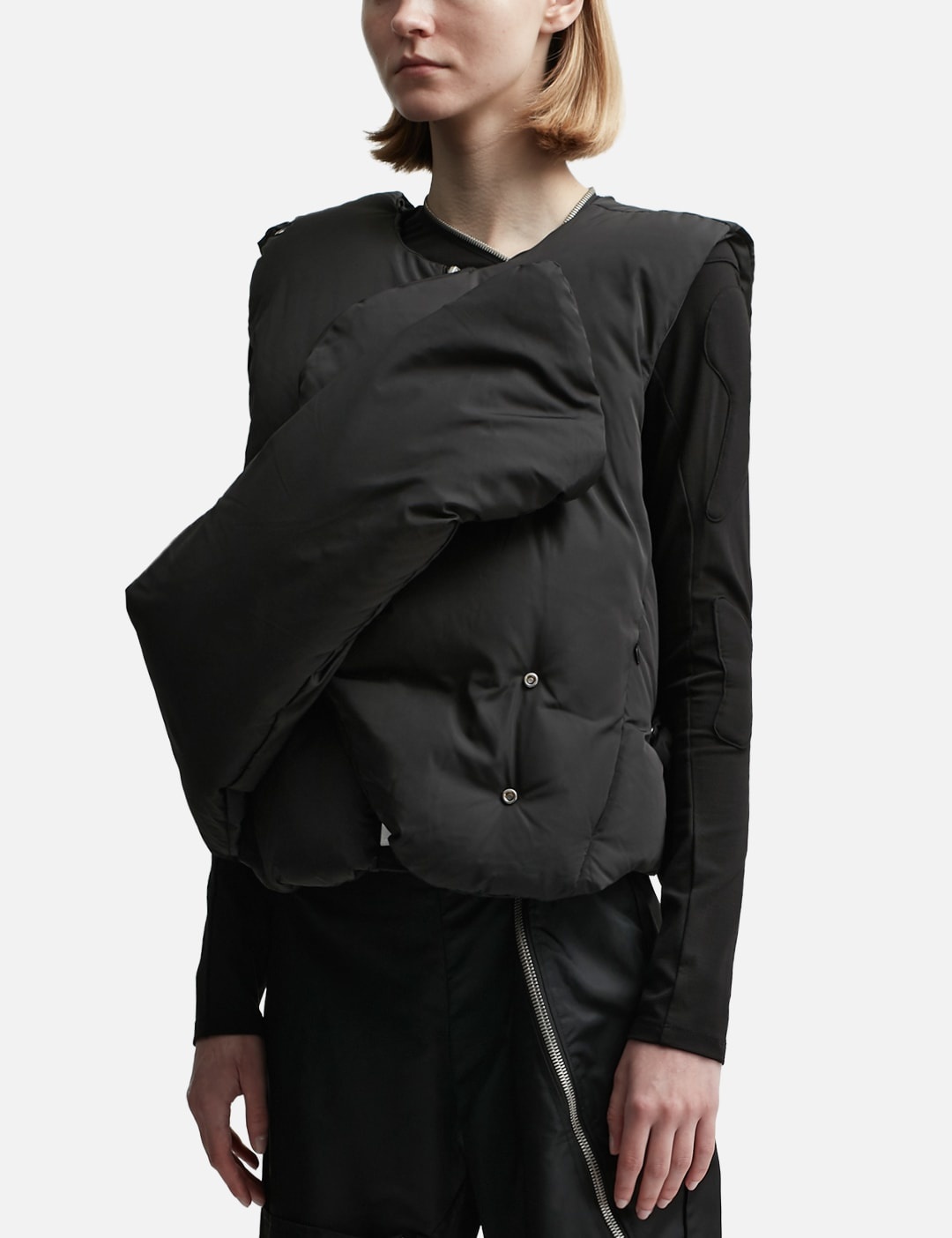 HOLLOWING VEST - 2