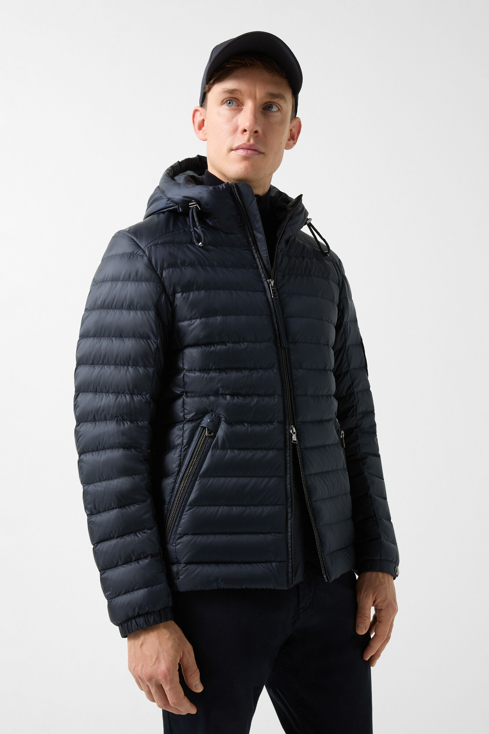 Loke lightweight down jacket in Navy blue - 2