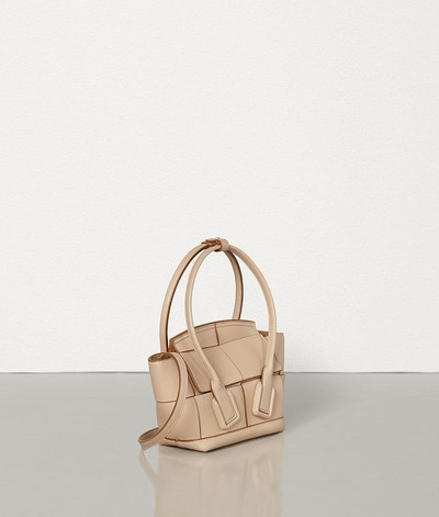 Bottega Veneta Mini Arco outlook