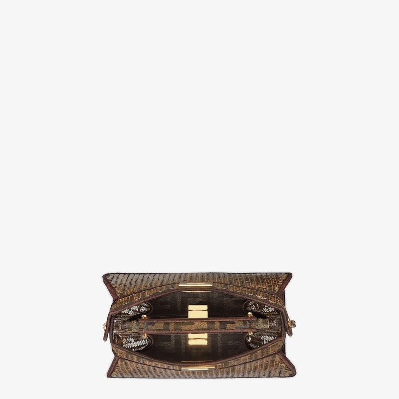 Peekaboo ISeeU Petite 4