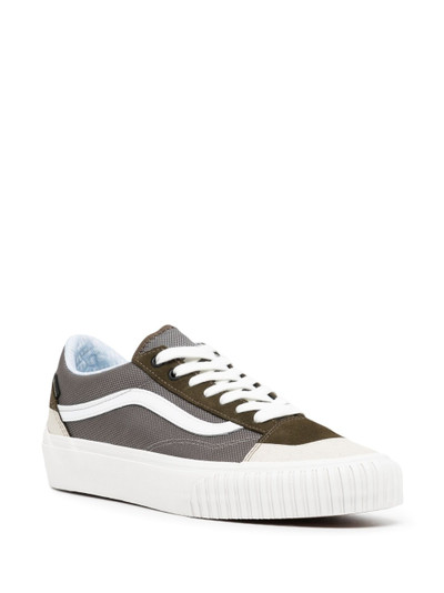 Vans Old Skool Gore-Tex sneakers outlook