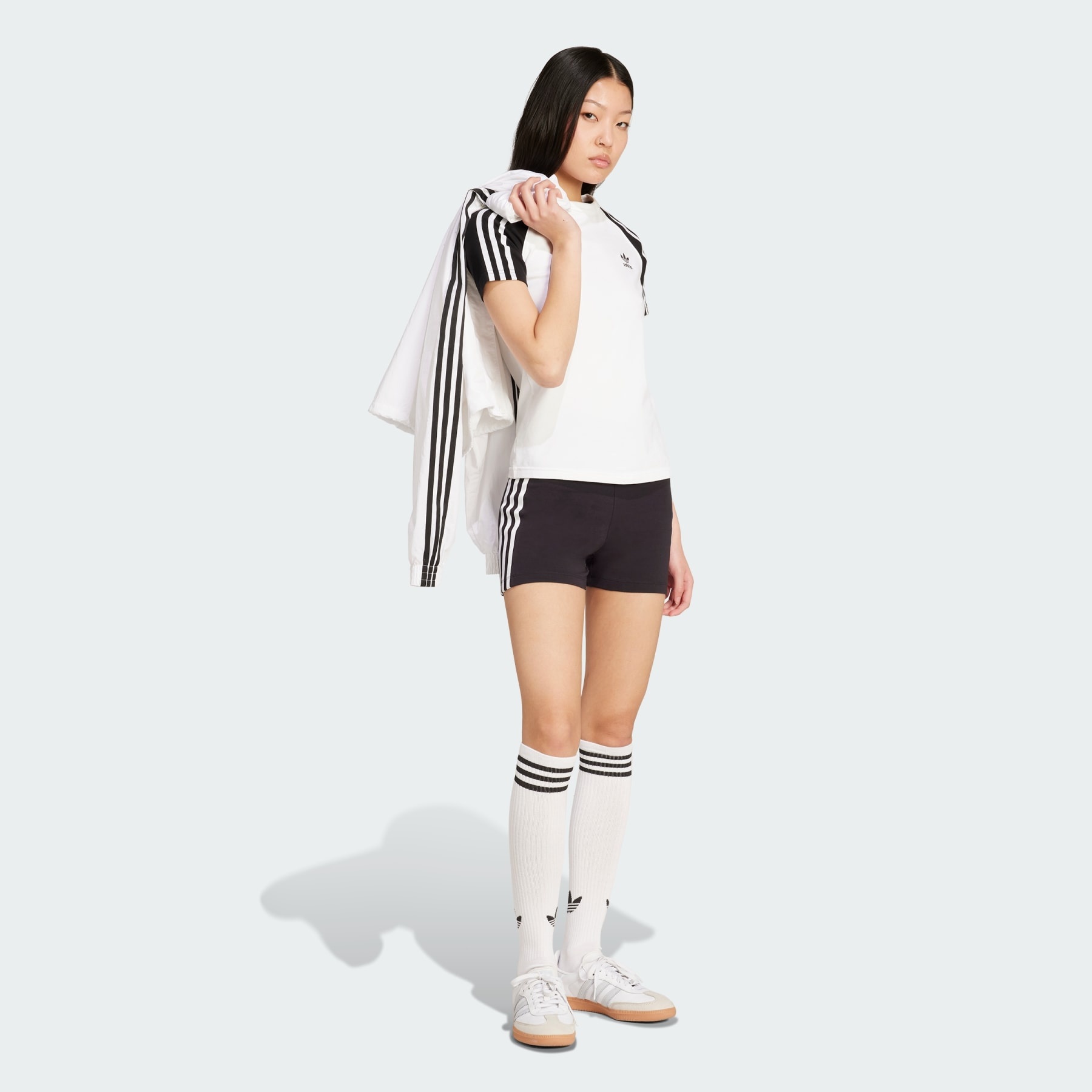 Adicolor 3-Stripes Booty Shorts Co - 4