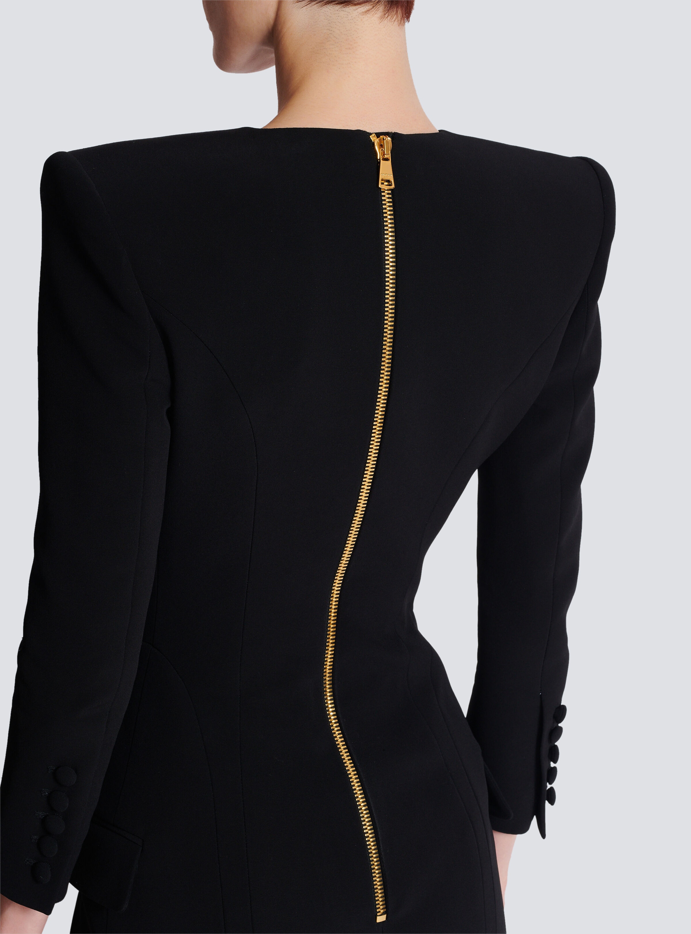 Short two-tone crepe dress - 8