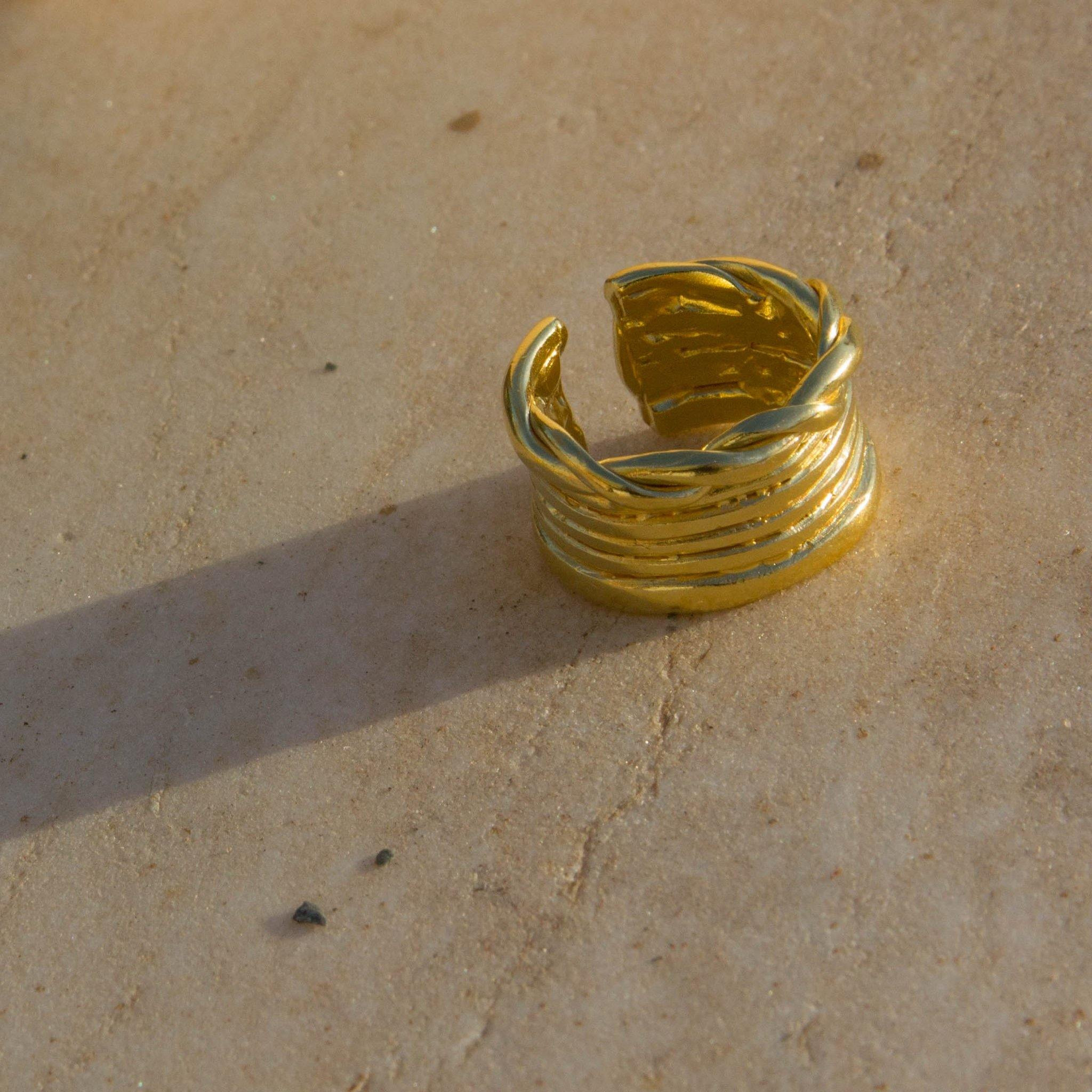 Stemma Ring - 3