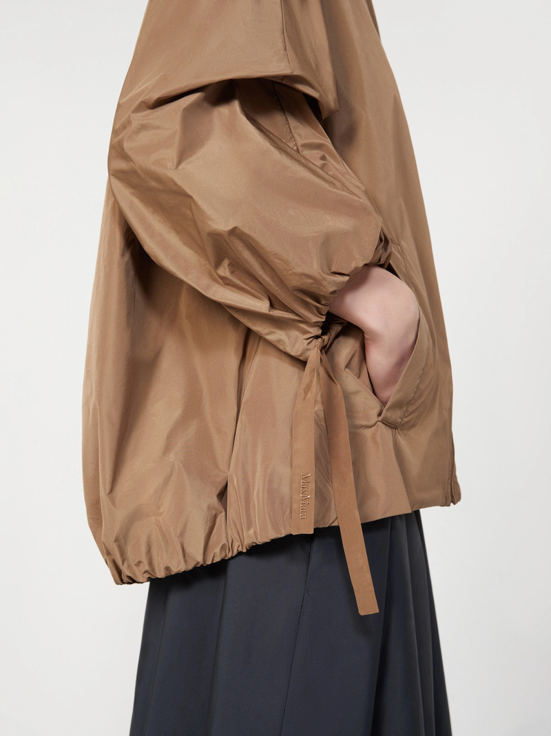 PANTONE Water-repellent taffeta jacket - CAMEL 6