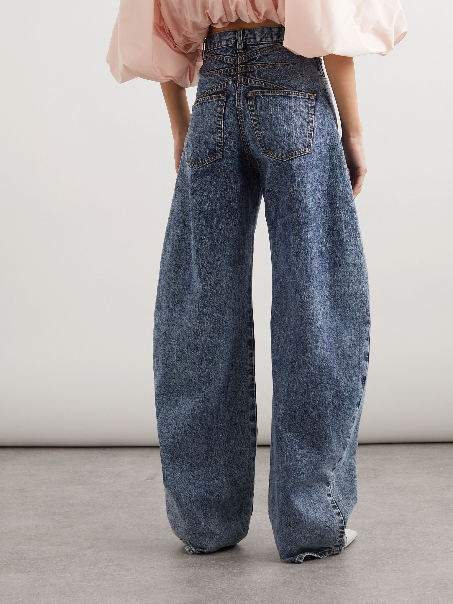 Acid-wash high-rise barrel-leg jeans Blue - 4