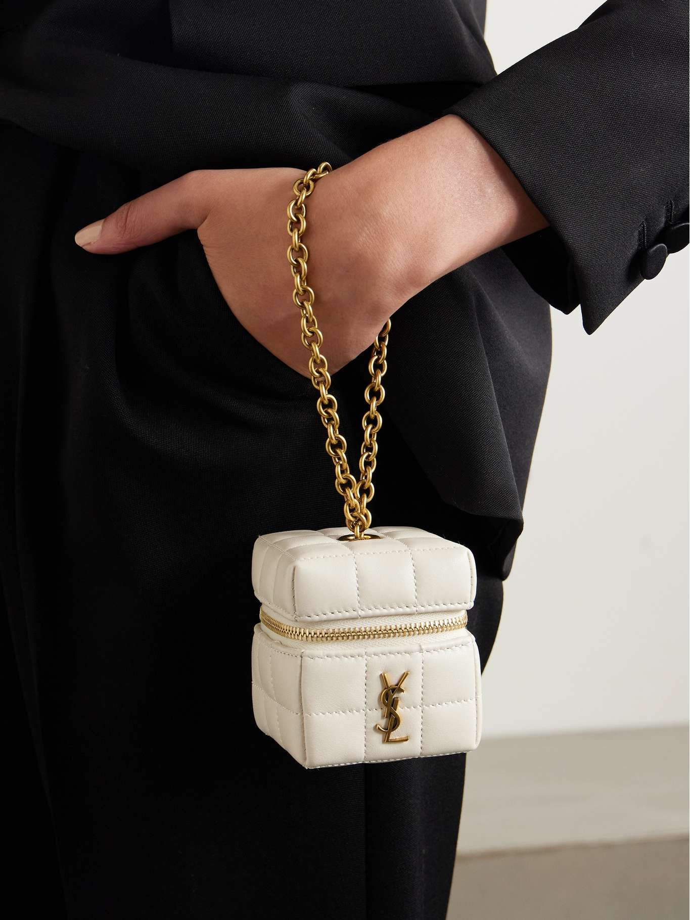 Cassandre Matelassé Carré mini quilted leather pouch White - 2