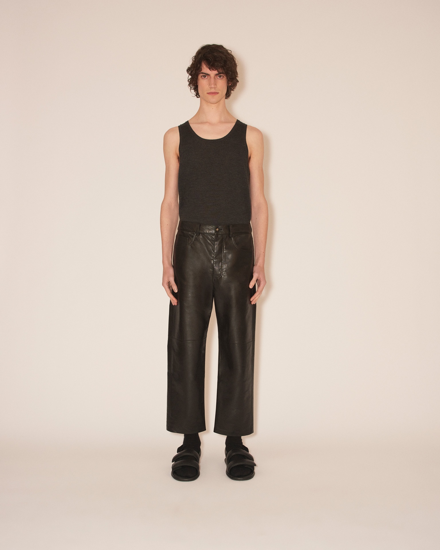 NOR - Regenerated leather pants - Black - 3